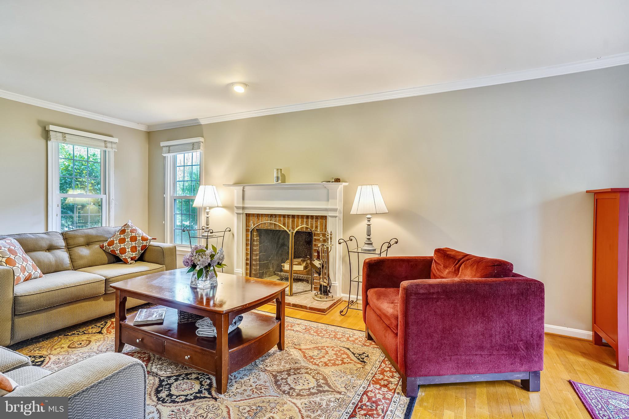 RESTON - Residential