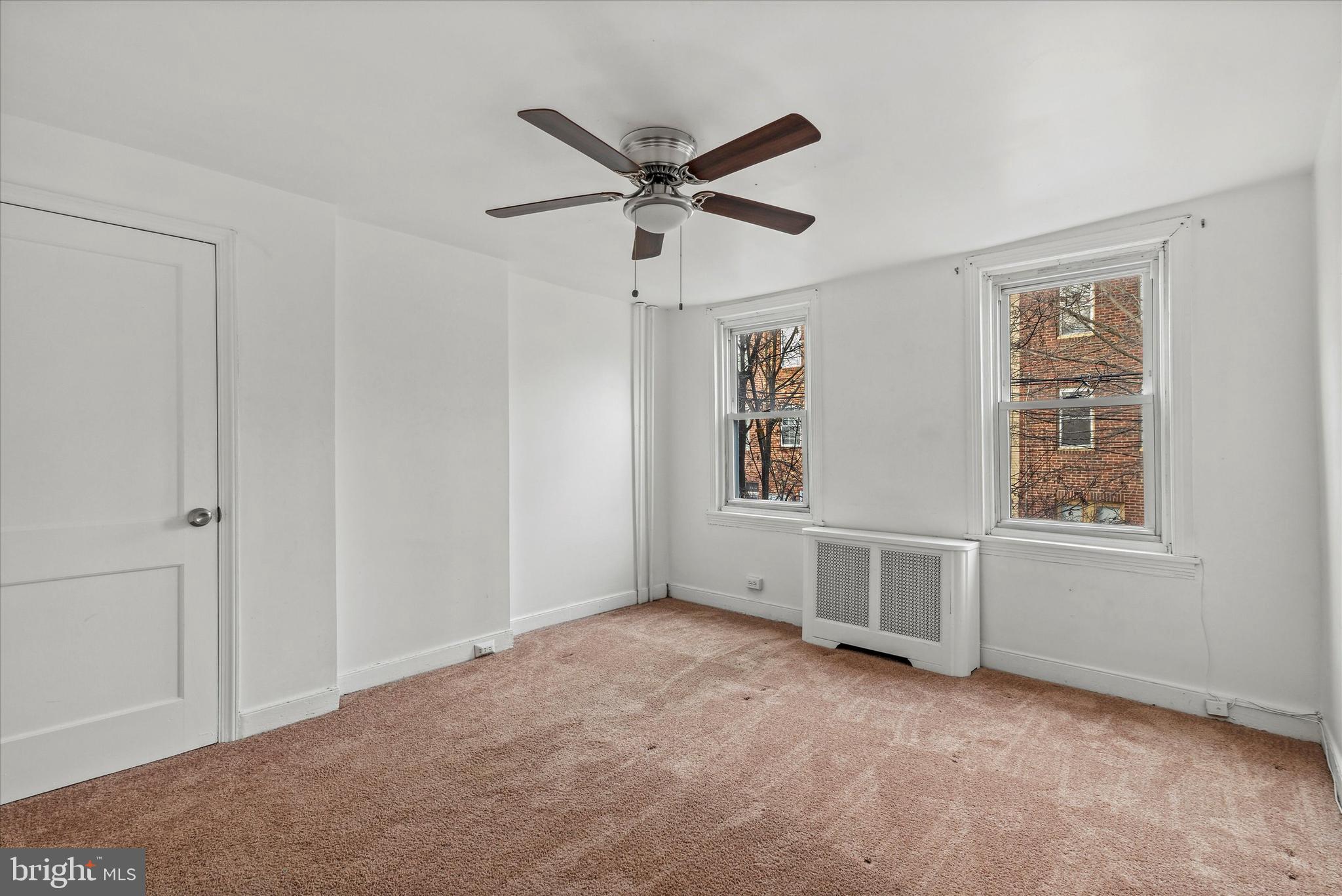 OLDE KENSINGTON - Residential Lease