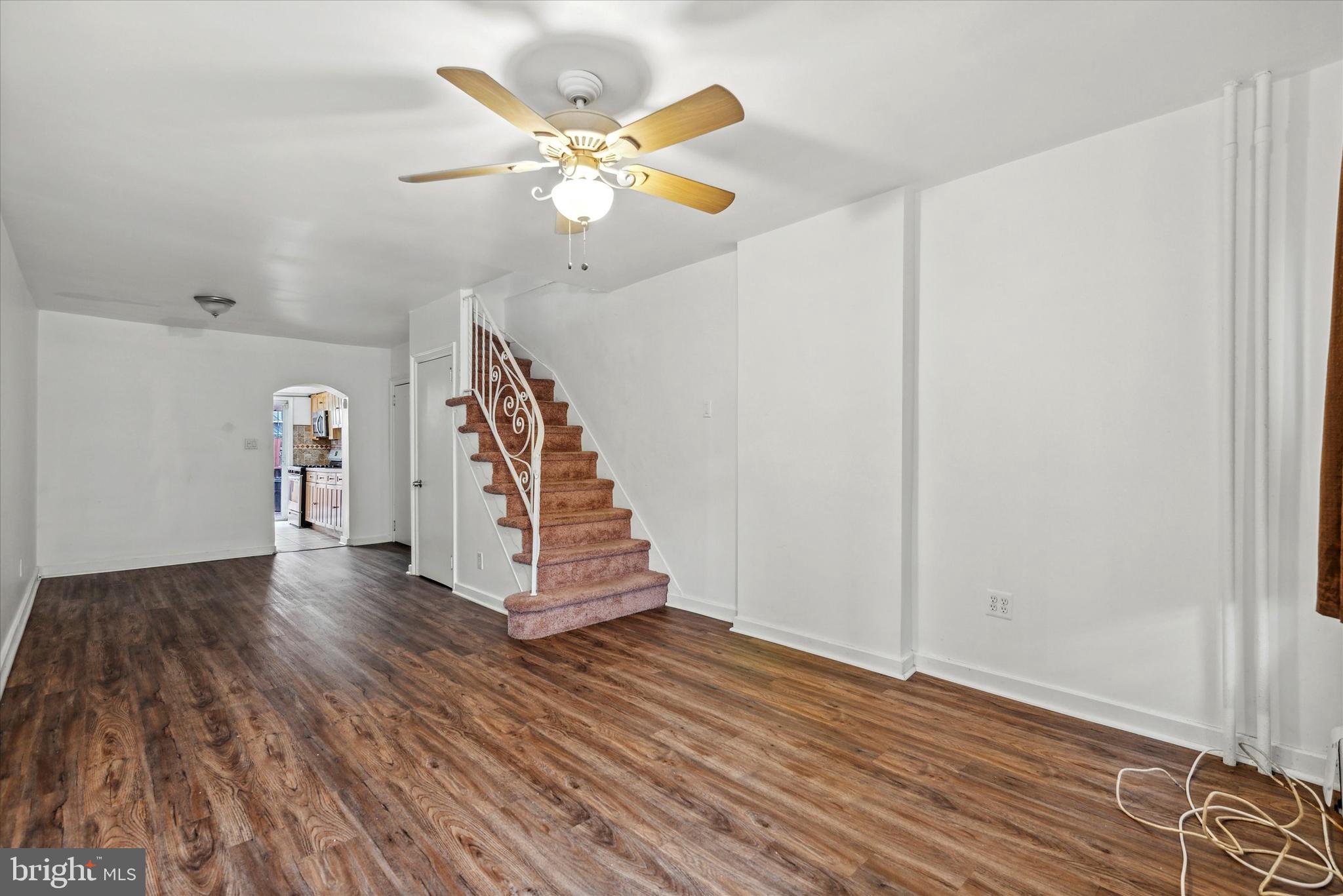 OLDE KENSINGTON - Residential Lease