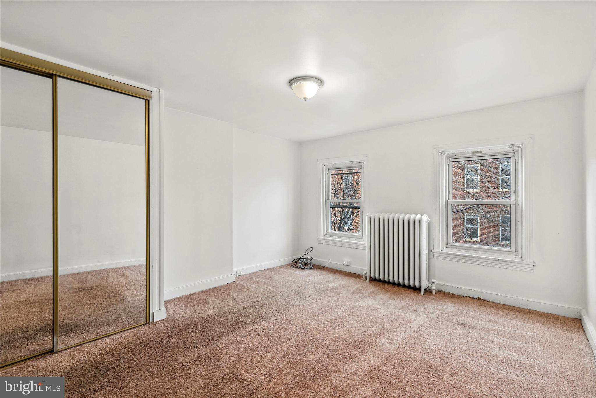 OLDE KENSINGTON - Residential Lease