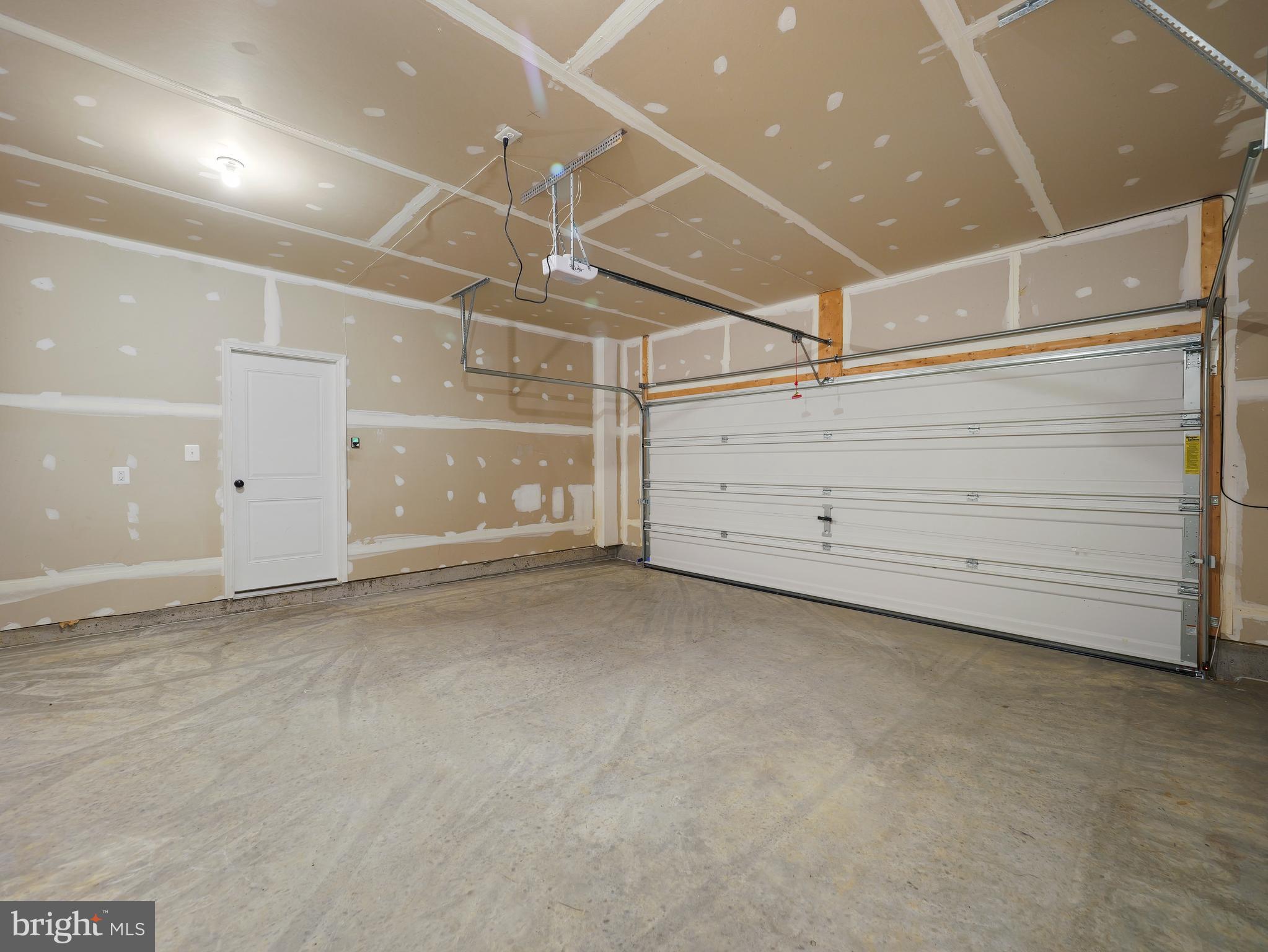 DILLON FARM - Residential Lease