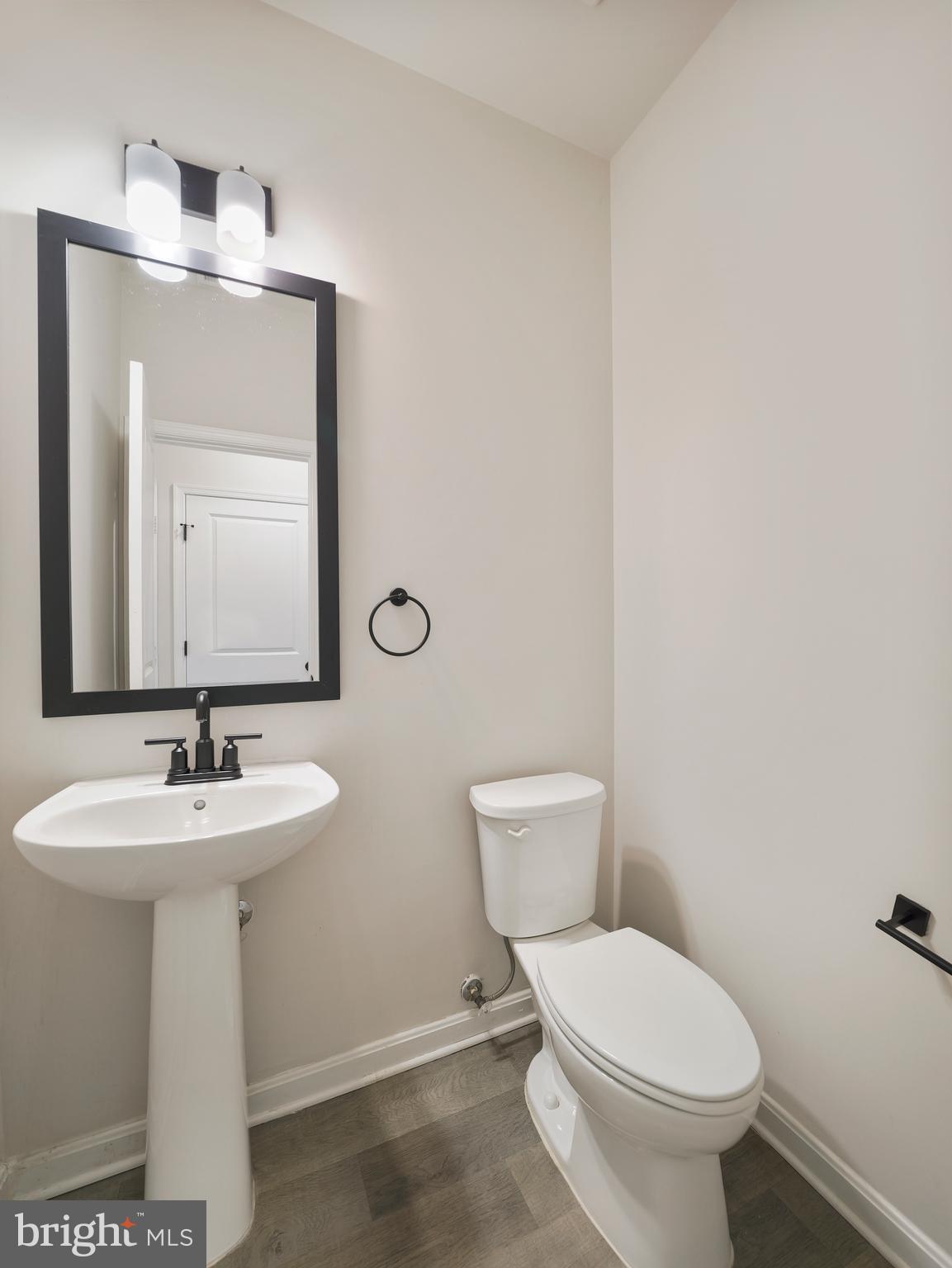 DILLON FARM - Residential Lease