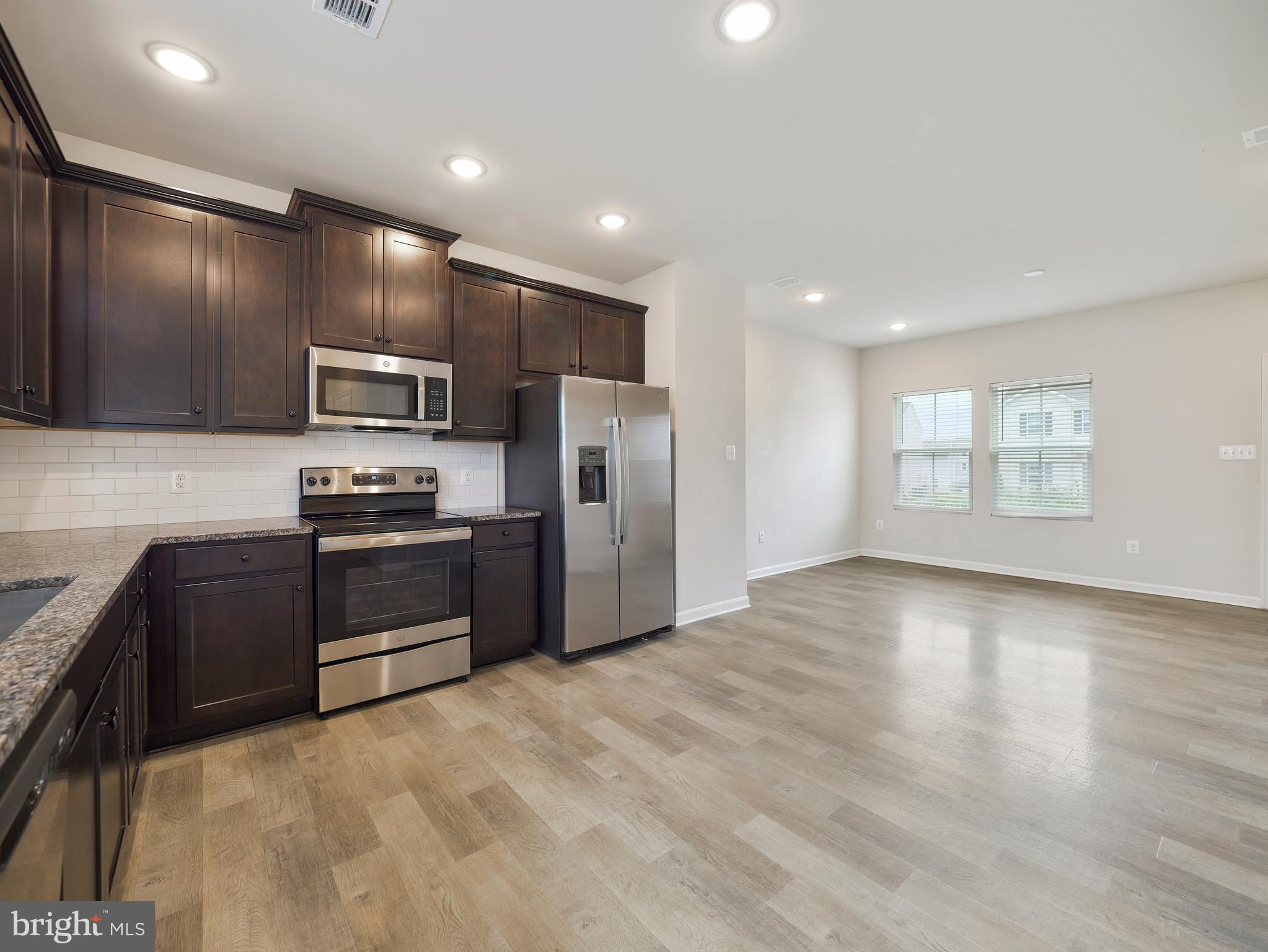 DILLON FARM - Residential Lease