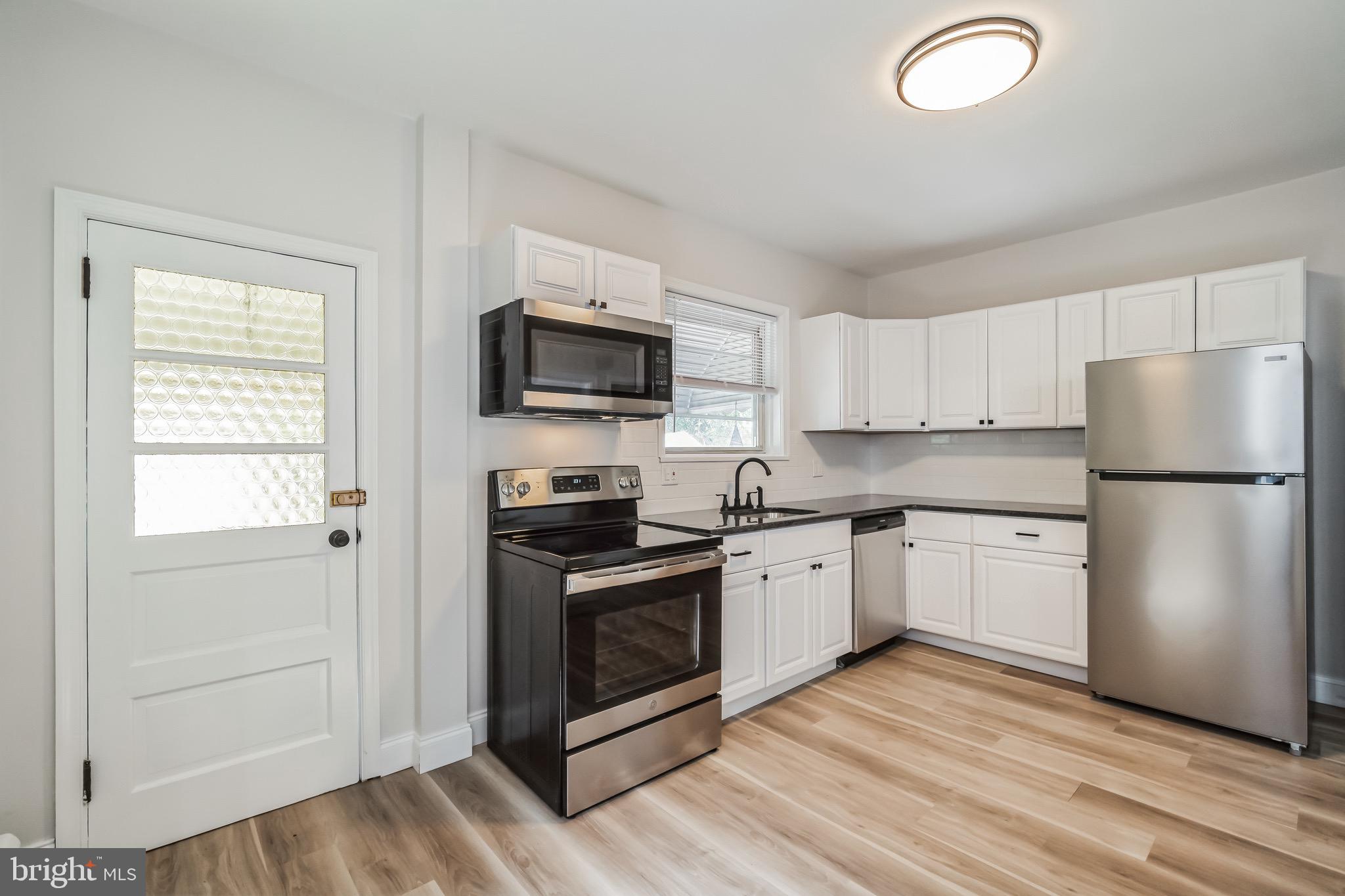 COLLINGDALE - Residential