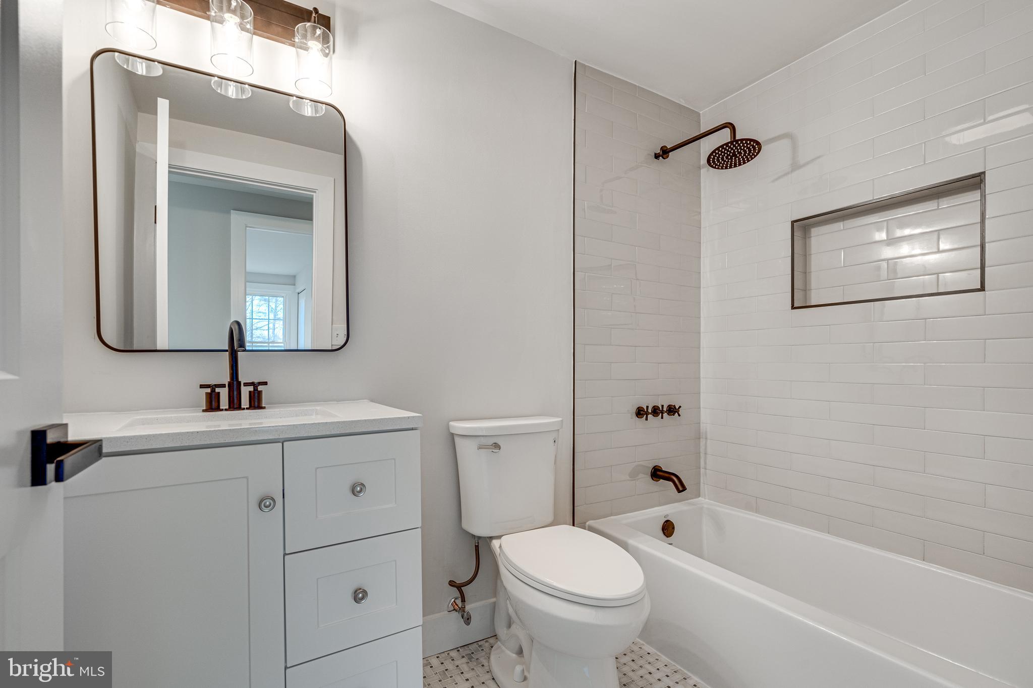 TANGLEWOOD - Residential