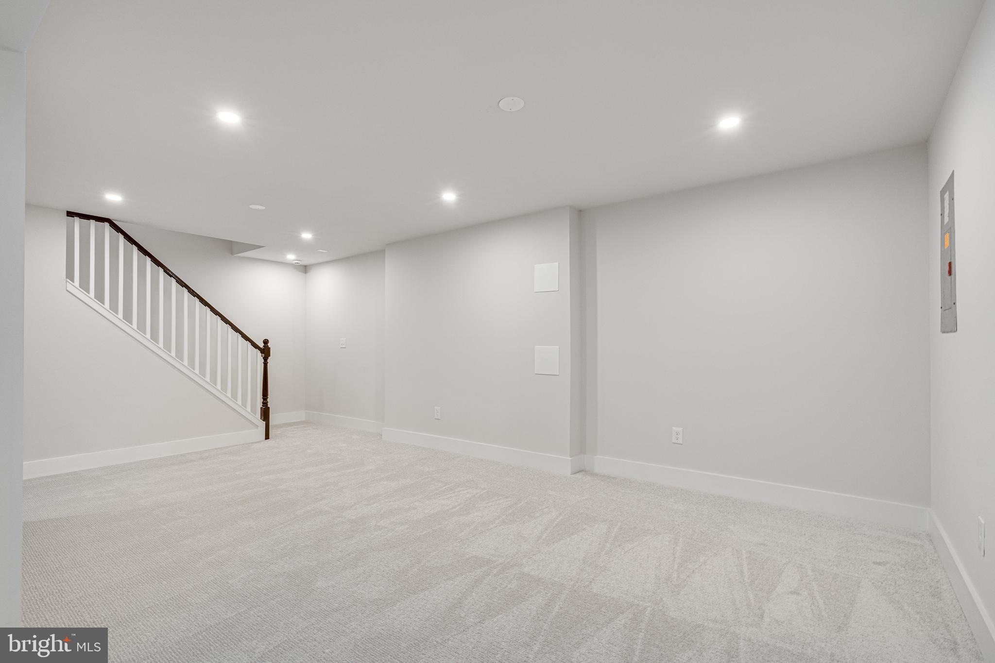 TANGLEWOOD - Residential