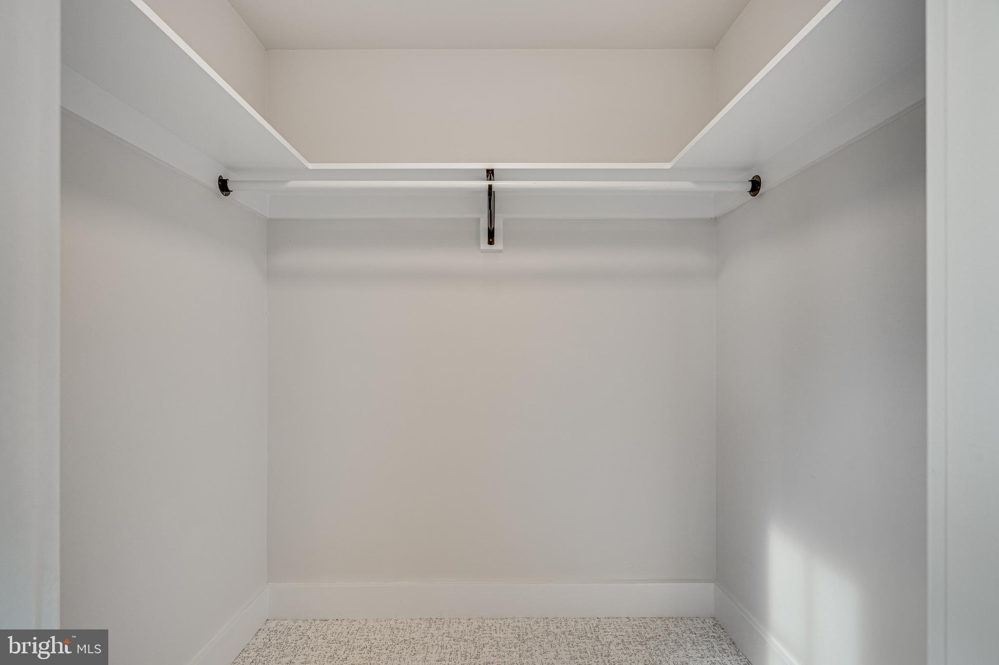 TANGLEWOOD - Residential