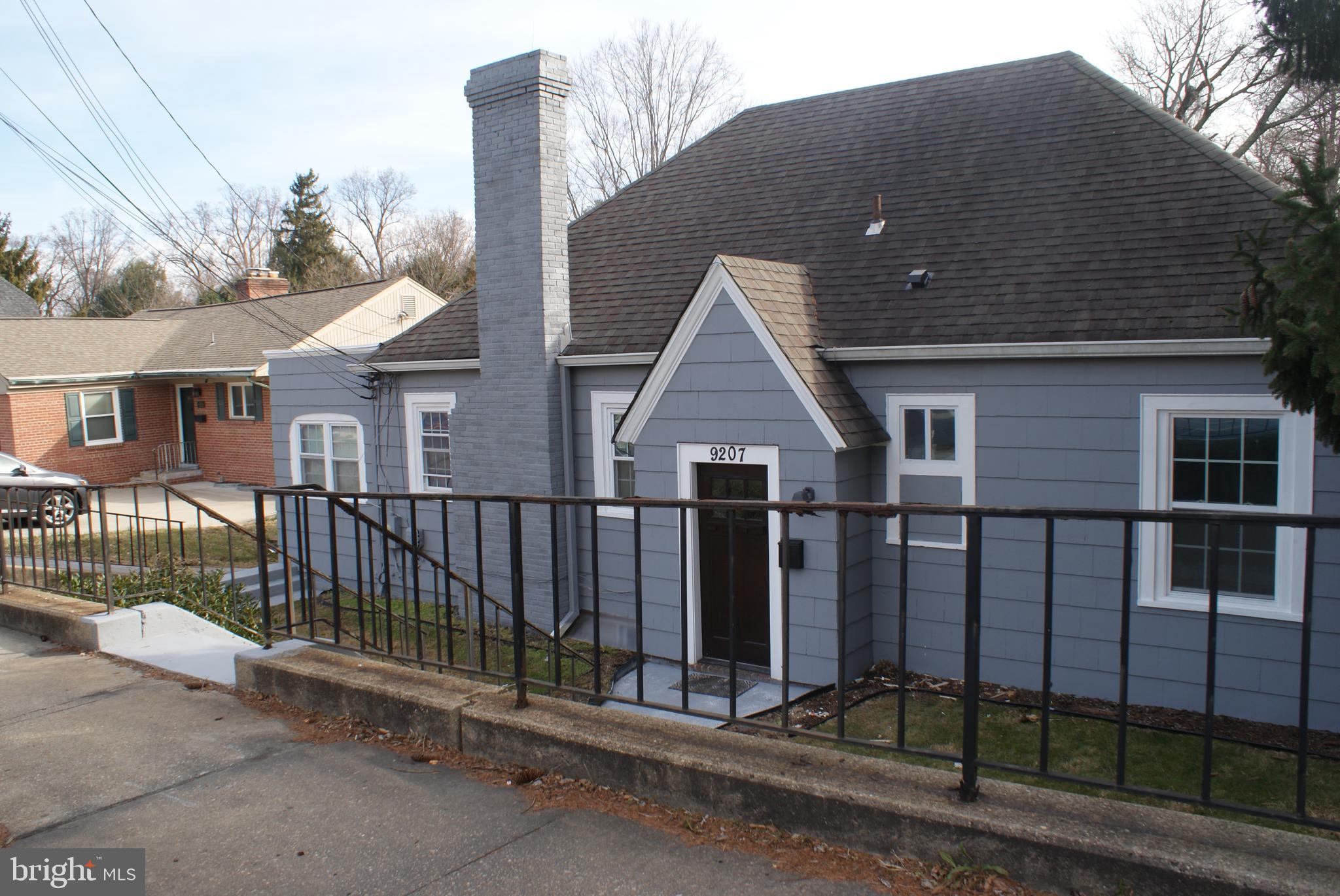 SEVEN OAKS - Residential Lease