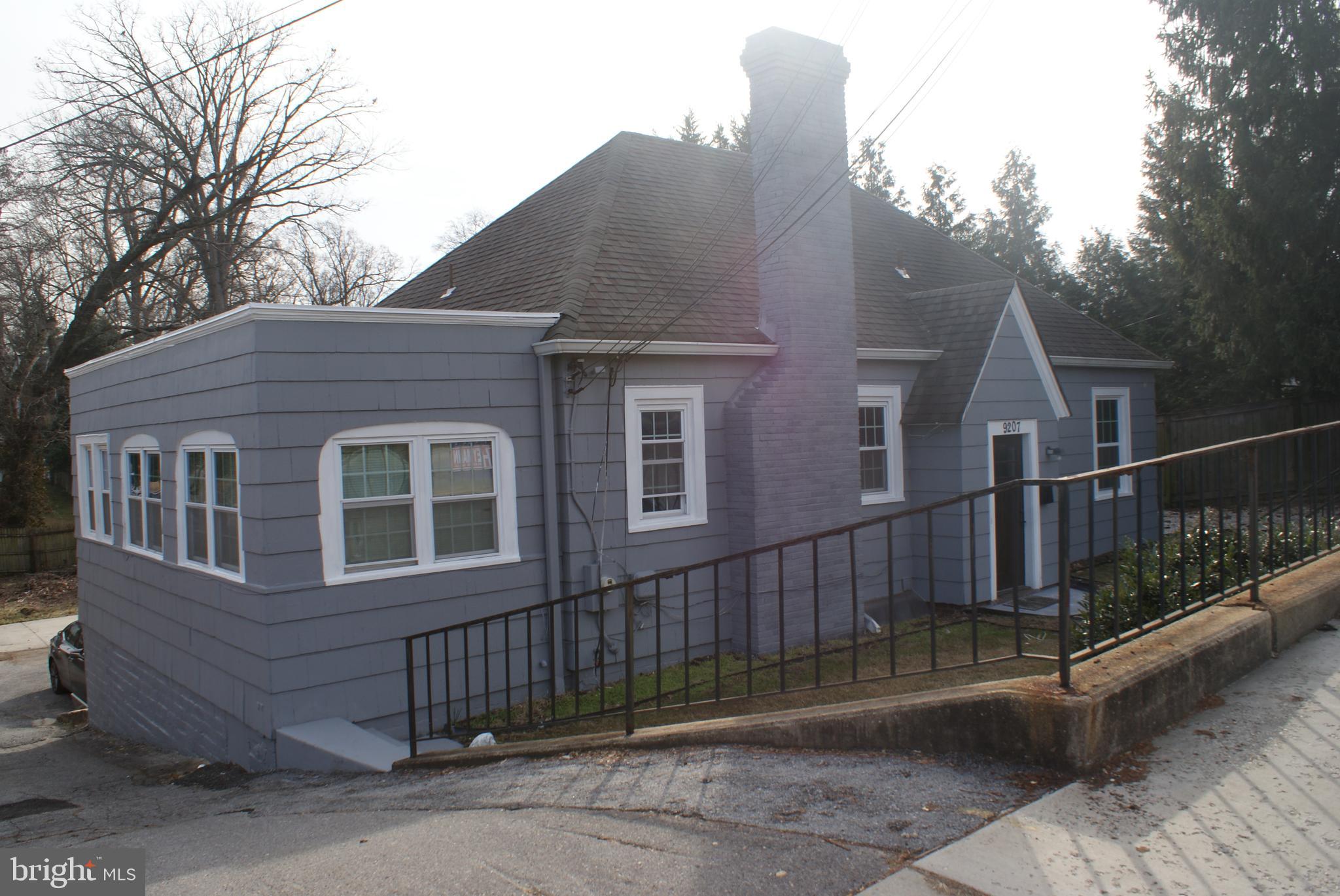 SEVEN OAKS - Residential Lease