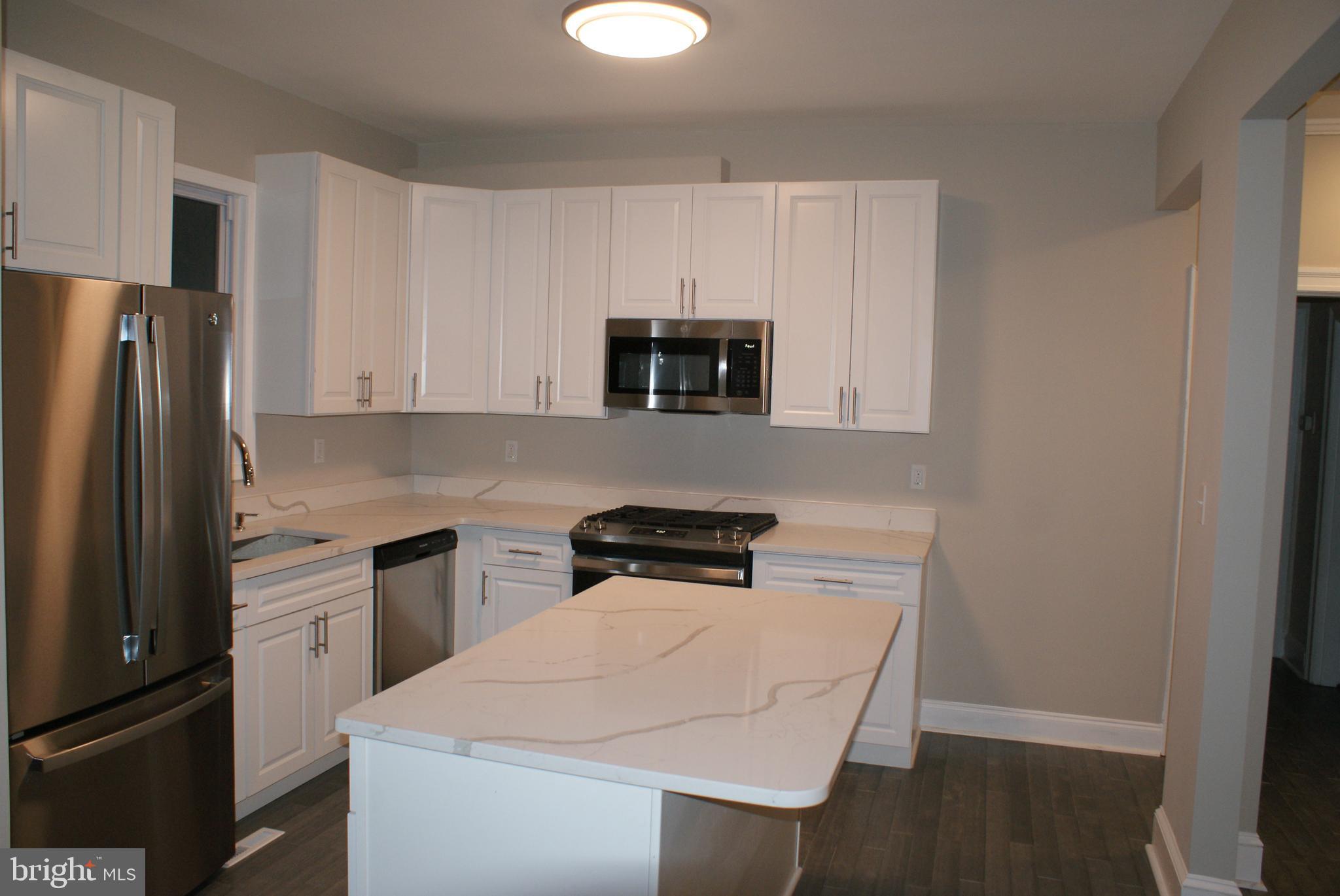 SEVEN OAKS - Residential Lease