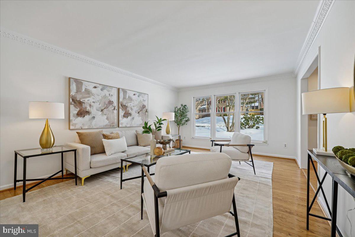 FALLSREACH - Residential