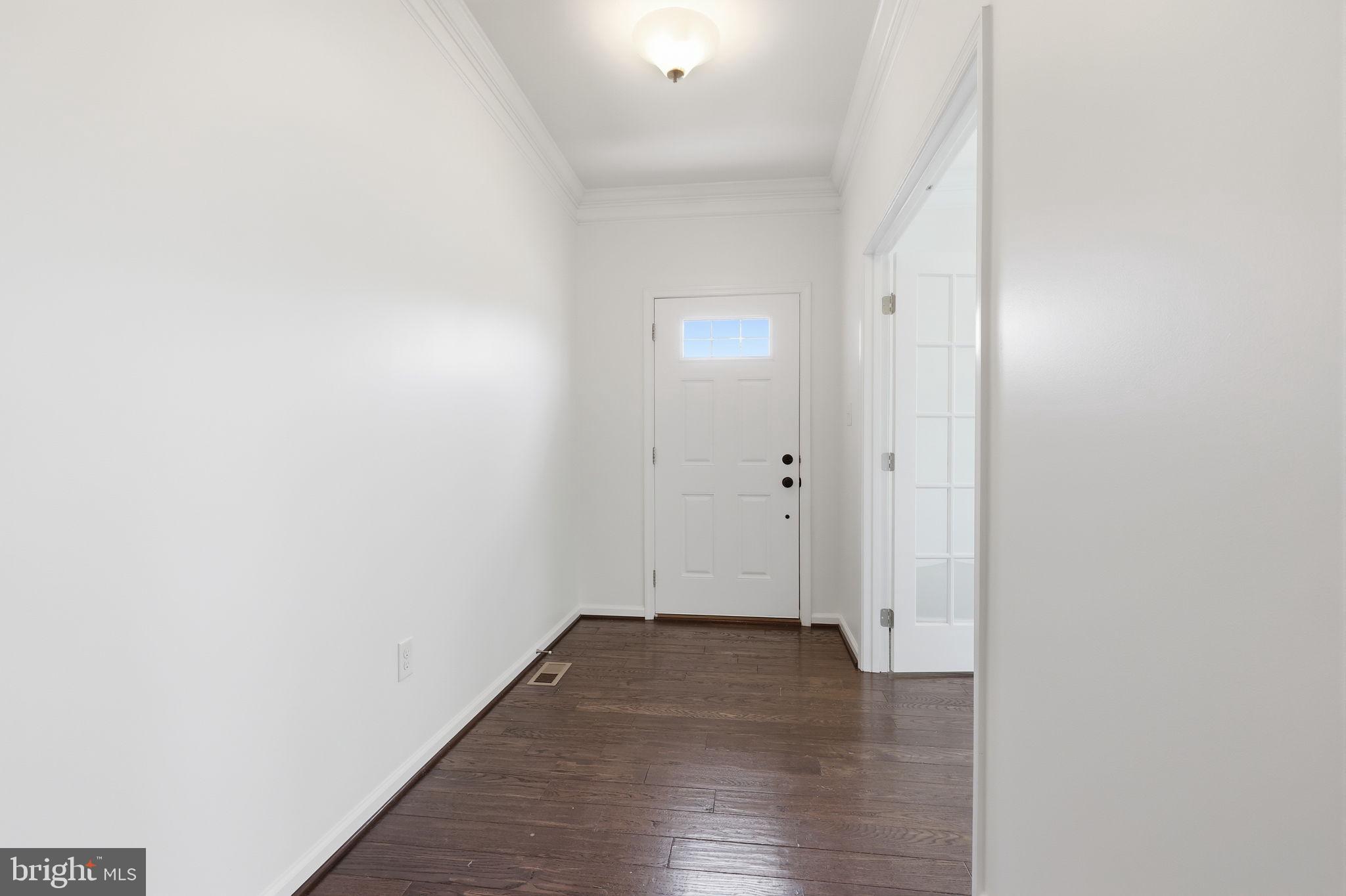 7 MONTELLA CIRCLE
