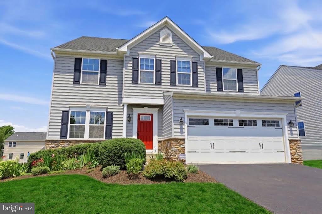 7 MONTELLA CIRCLE