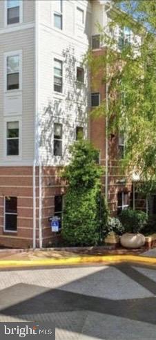2791 CENTERBORO DRIVE 77