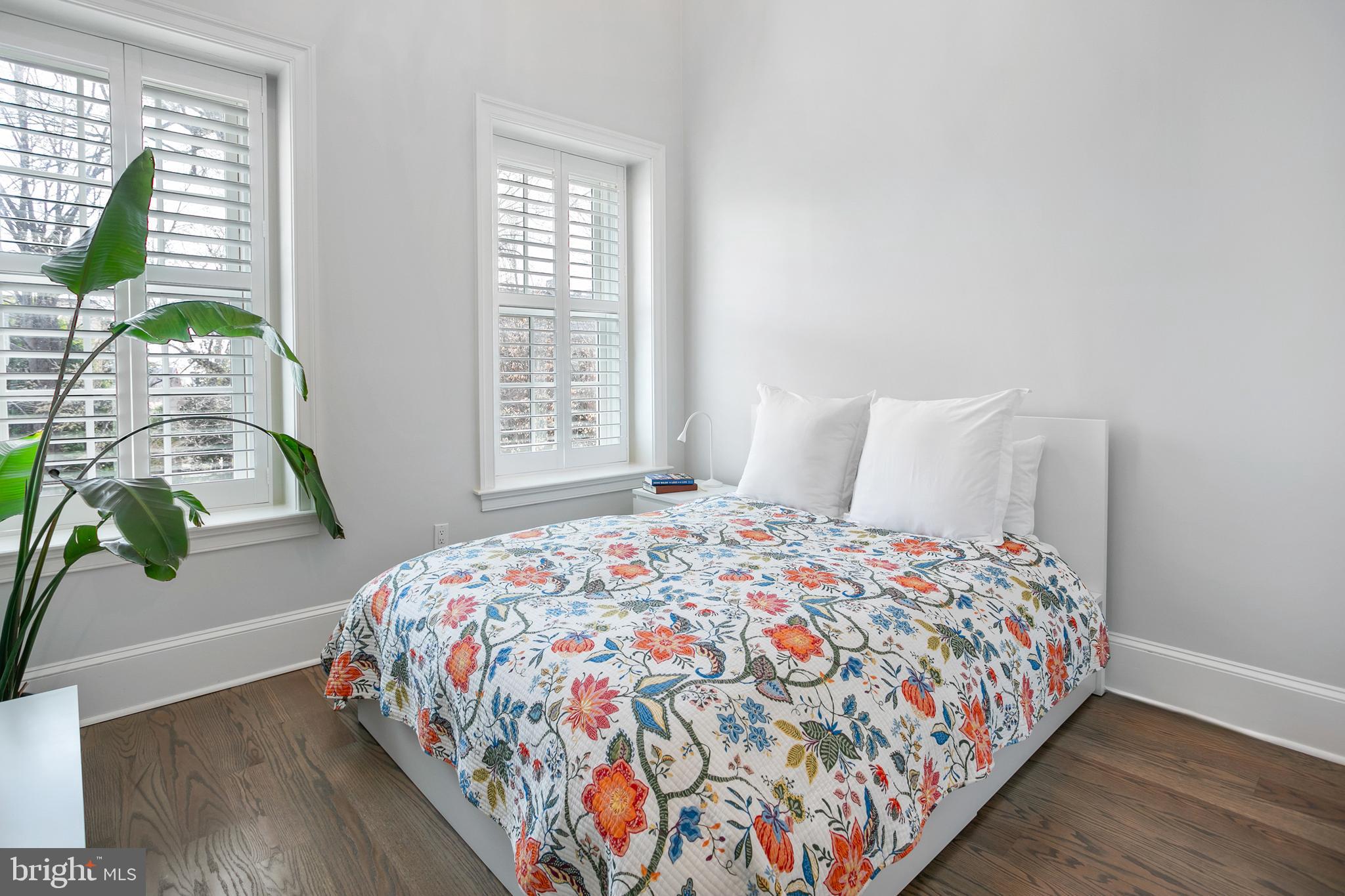 GEORGETOWN - Residential