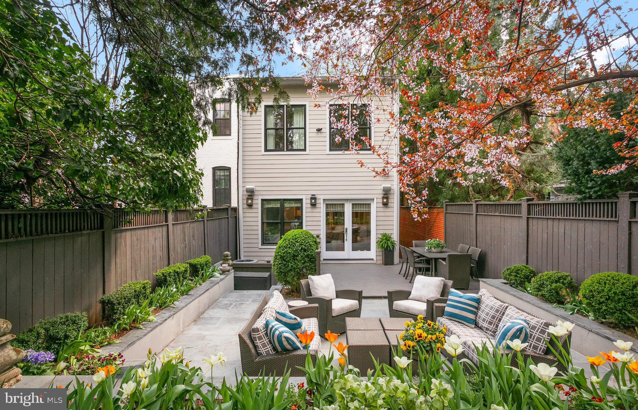 GEORGETOWN - Residential