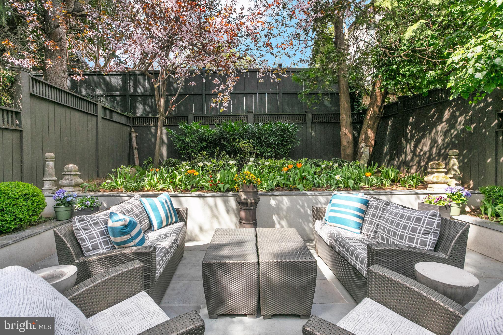 GEORGETOWN - Residential