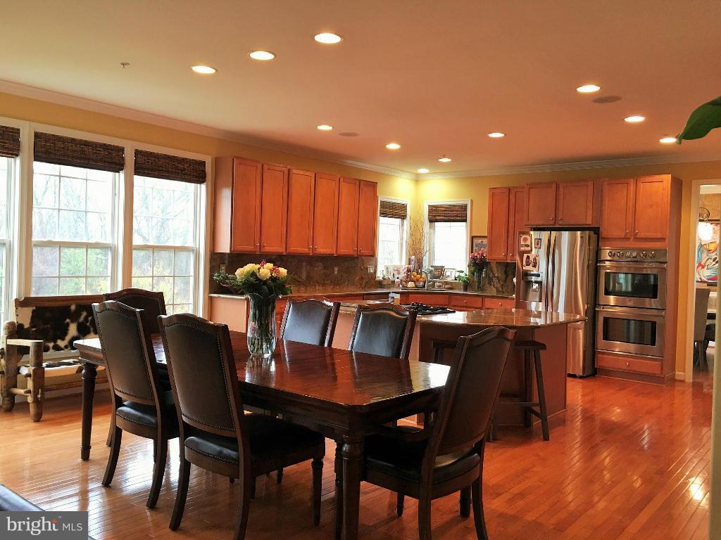 FAIRWOOD-PHASE 2-PLAT 10 - Residential