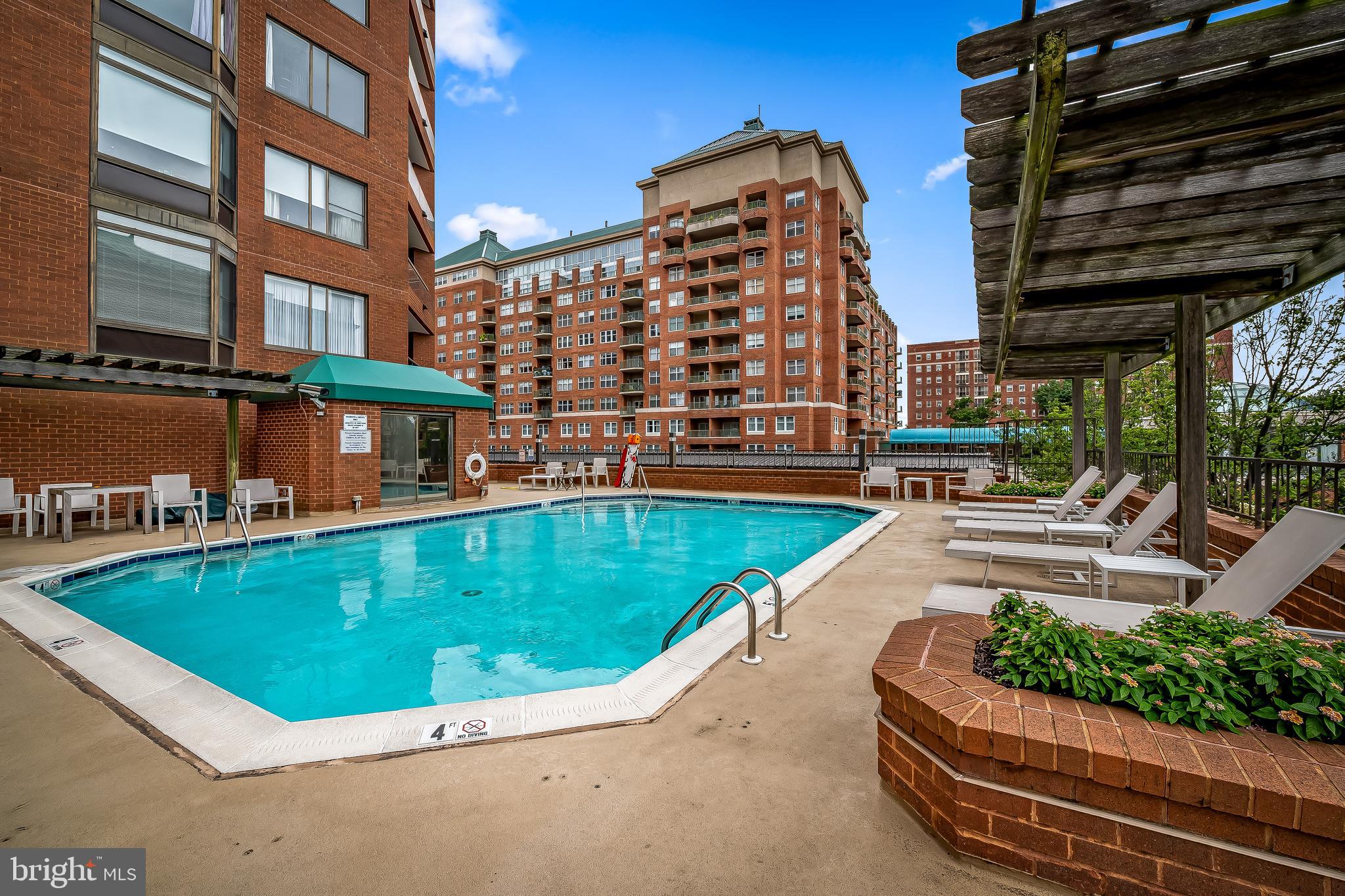 GUILFORD - Residential