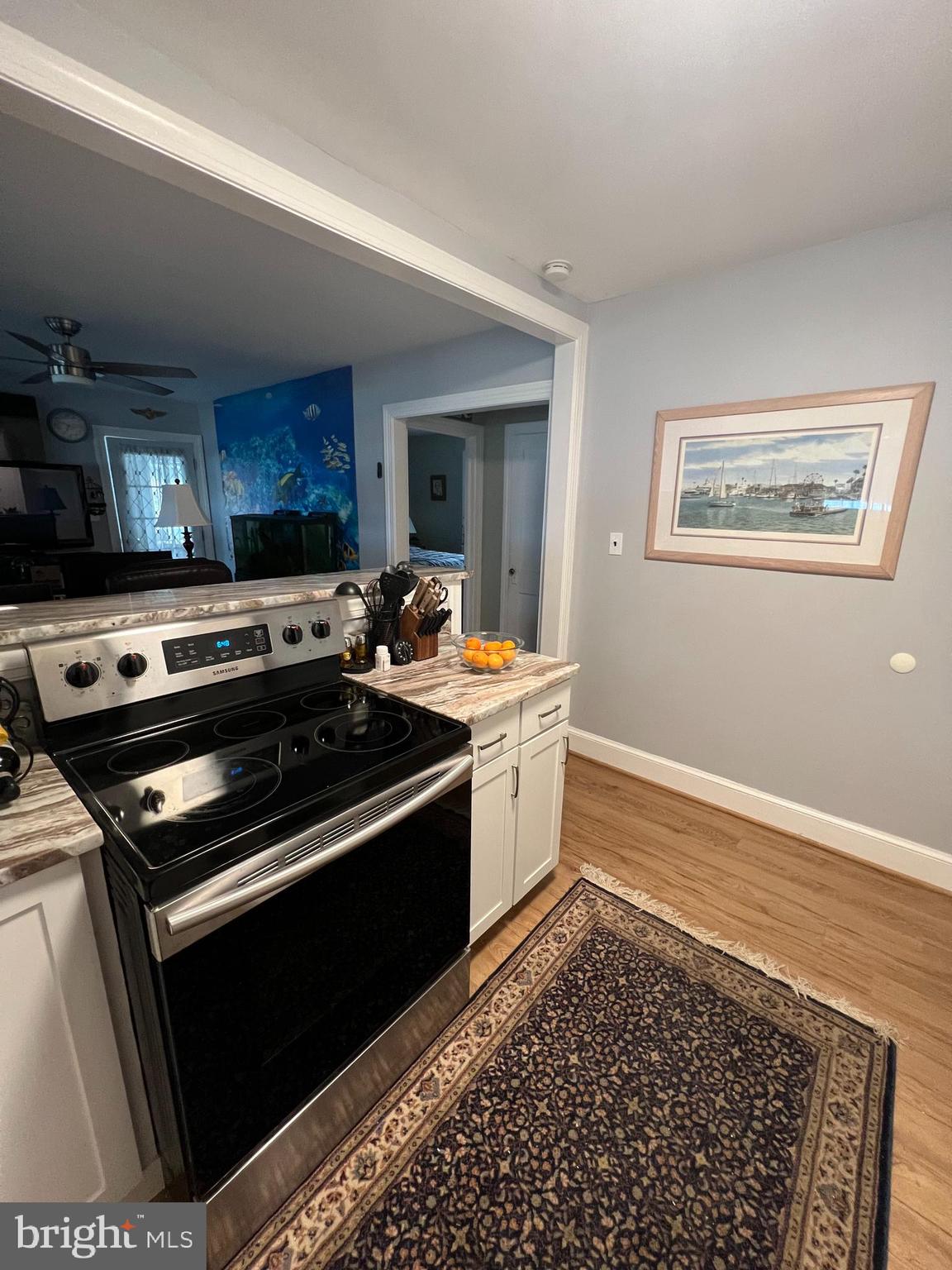 COLUMBIA BEACH - Residential