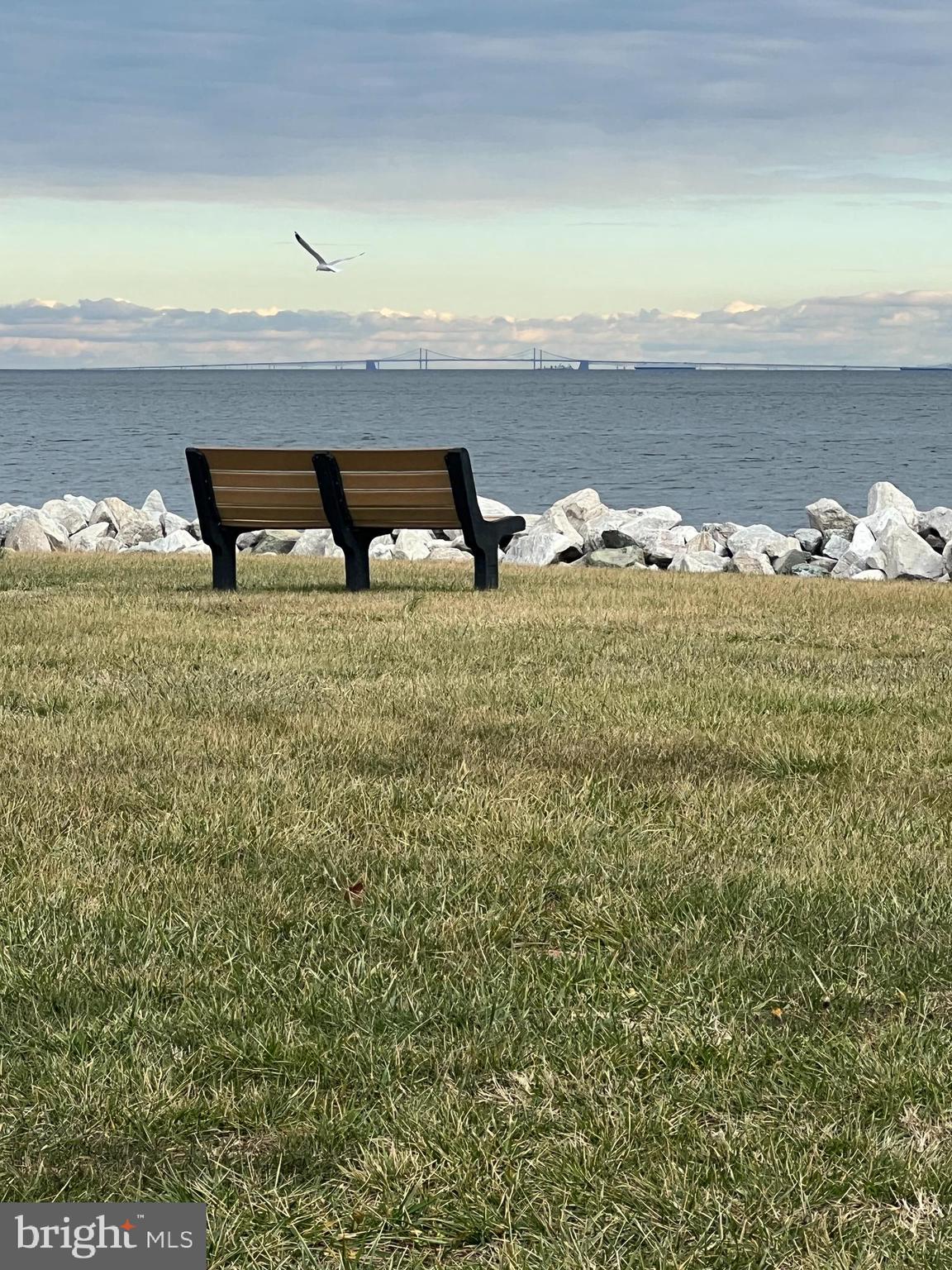 COLUMBIA BEACH - Residential