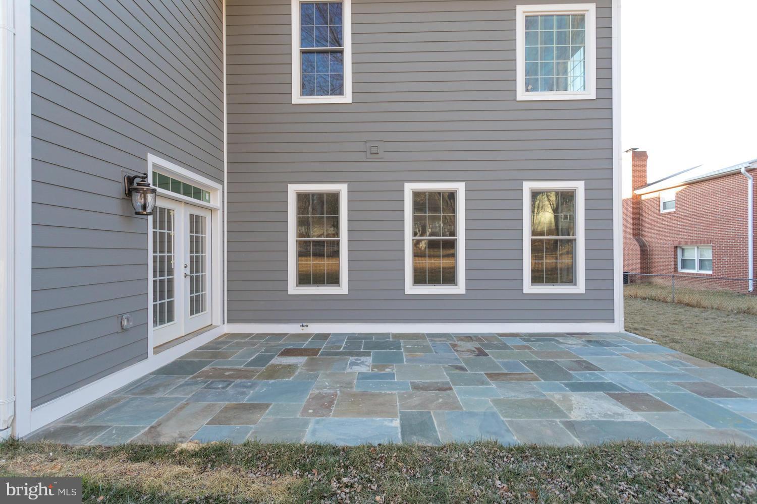 WESTBRIAR COUNTRY CLUB ESTATES - Residential