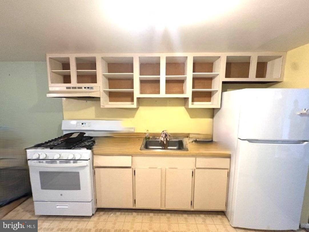 1011 N CHURCH STREET