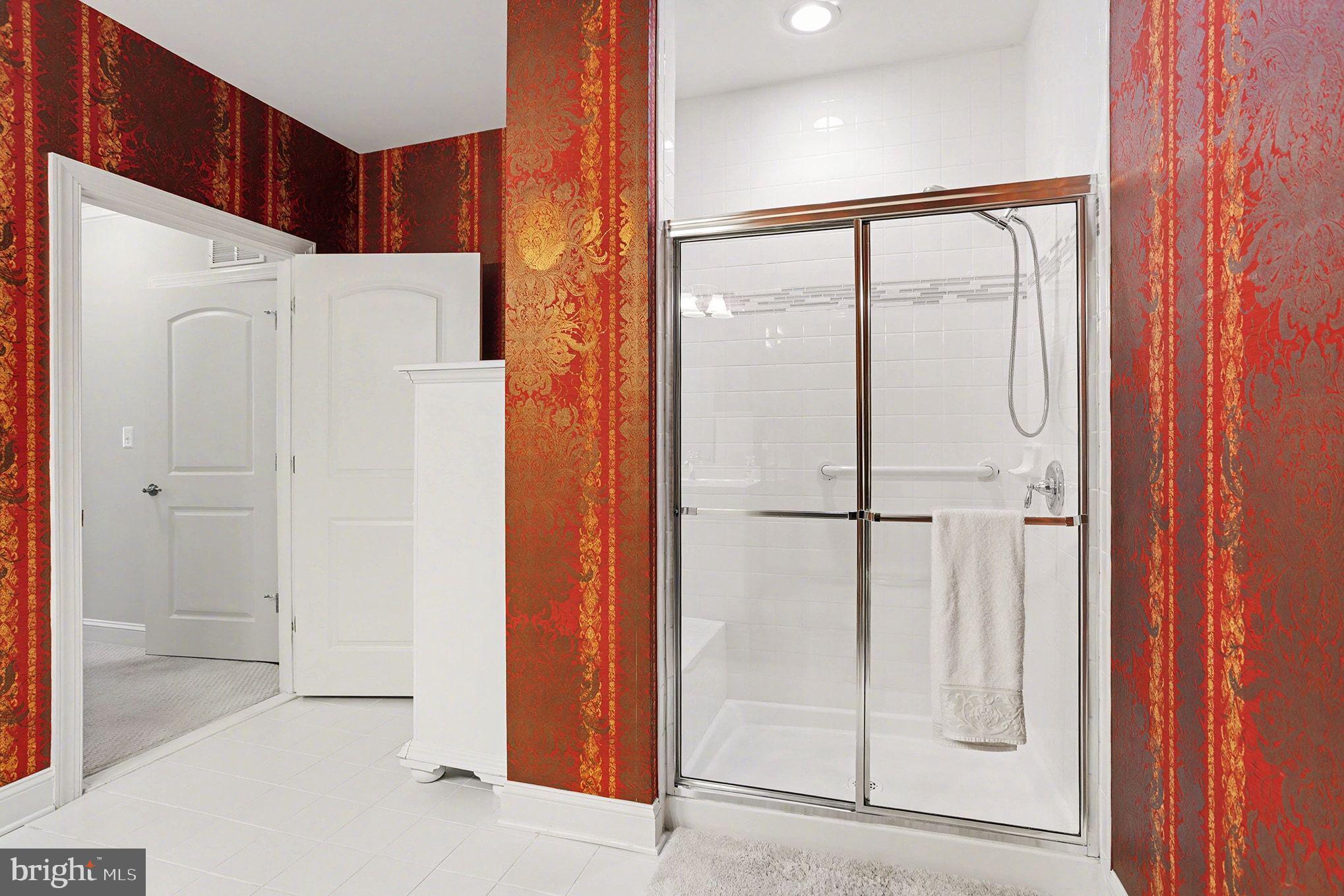 MACPHAIL WOODS - Residential