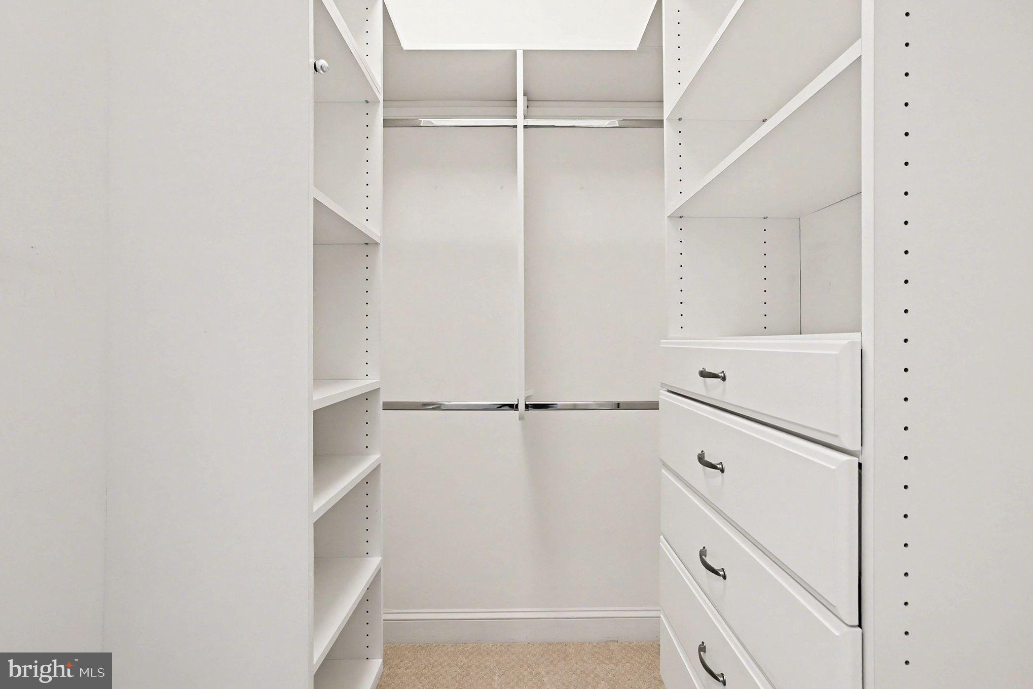 MACPHAIL WOODS - Residential