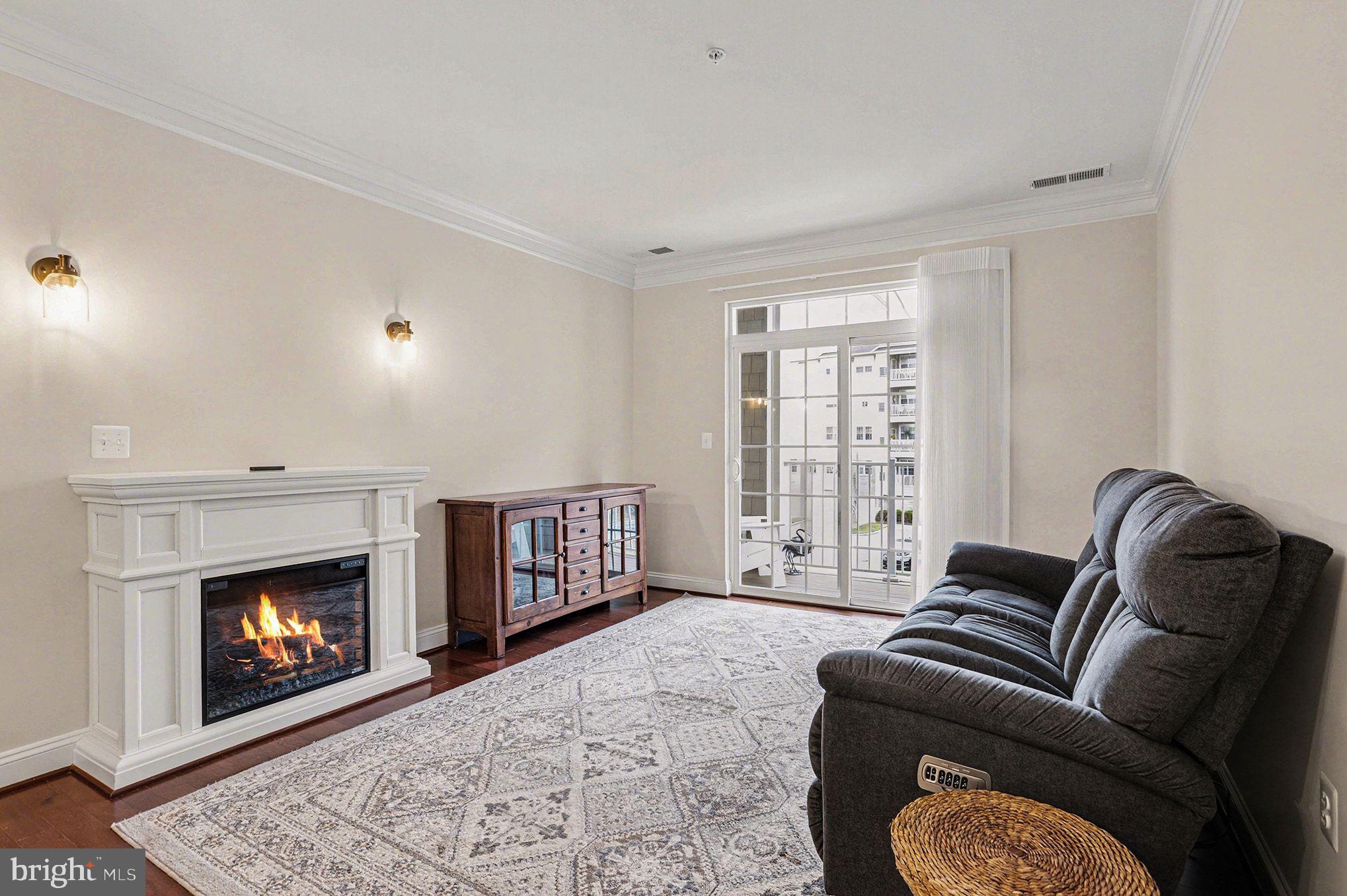 MACPHAIL WOODS - Residential