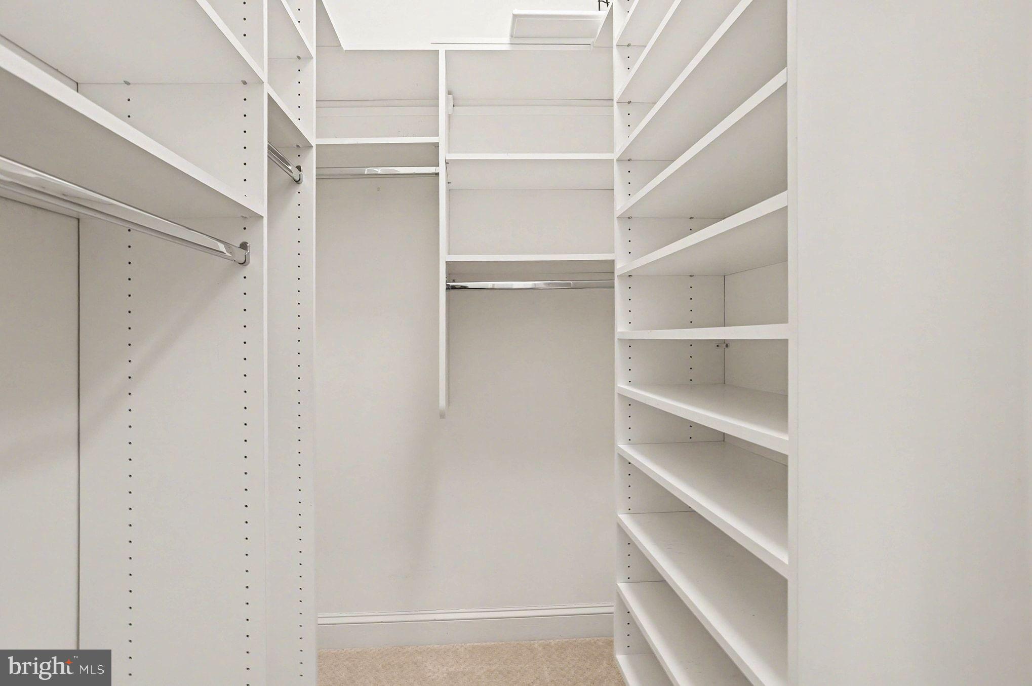 MACPHAIL WOODS - Residential