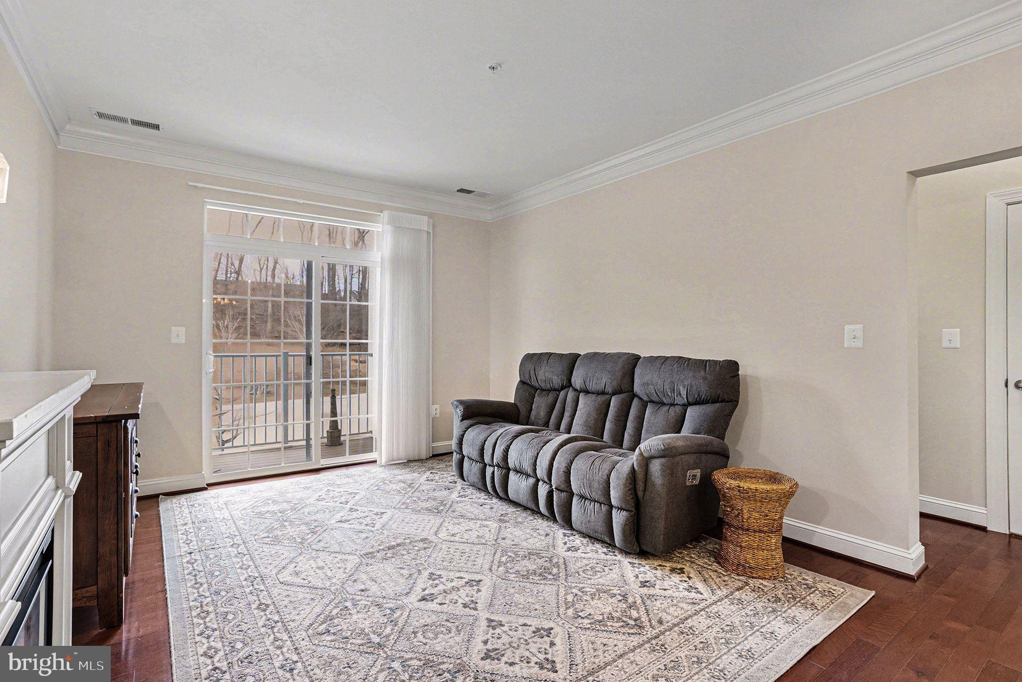 MACPHAIL WOODS - Residential