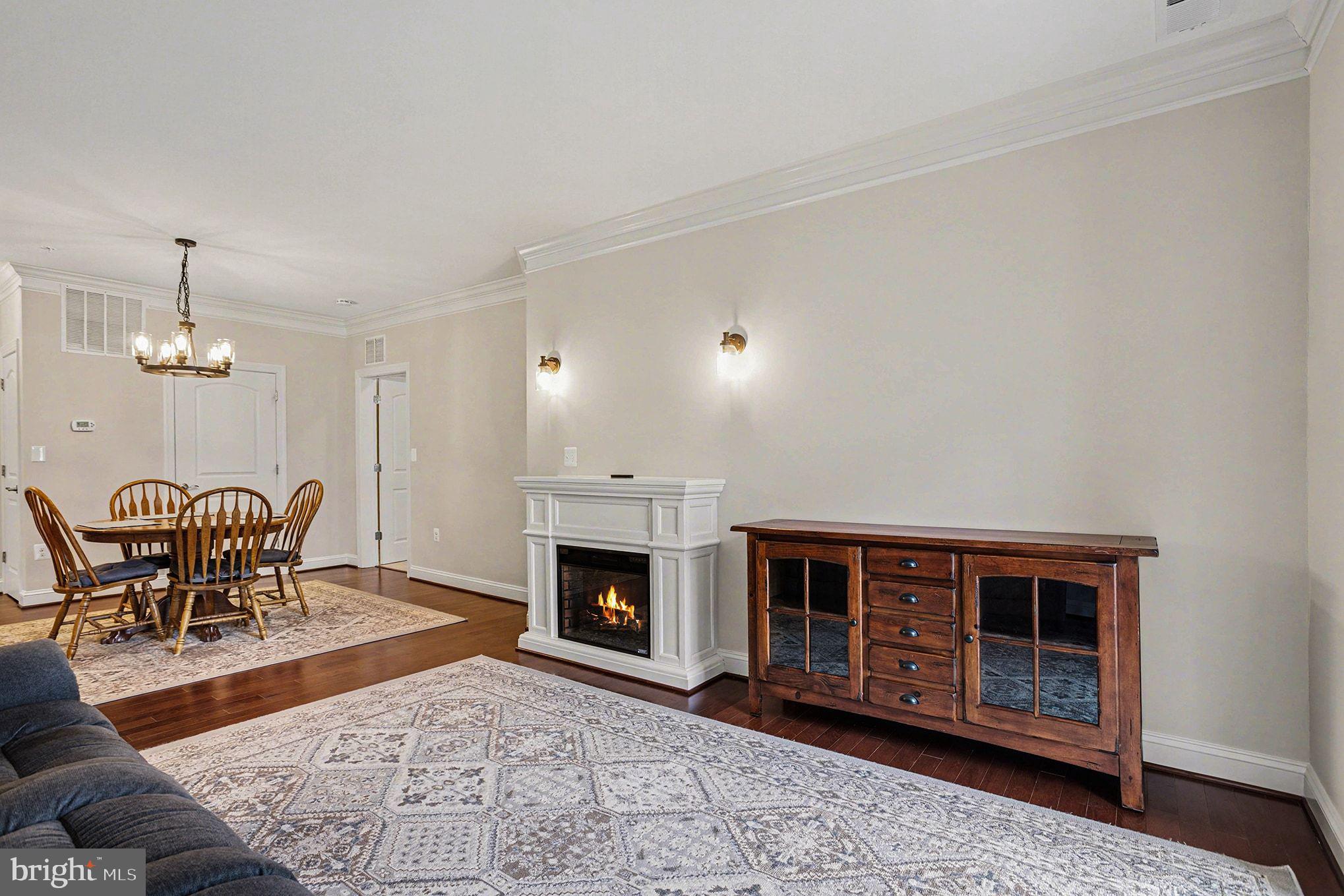 MACPHAIL WOODS - Residential