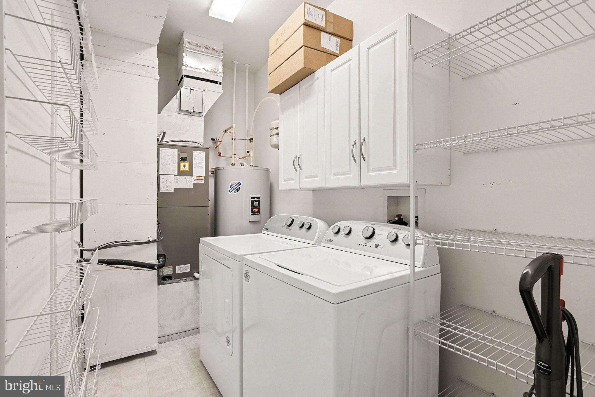 MACPHAIL WOODS - Residential