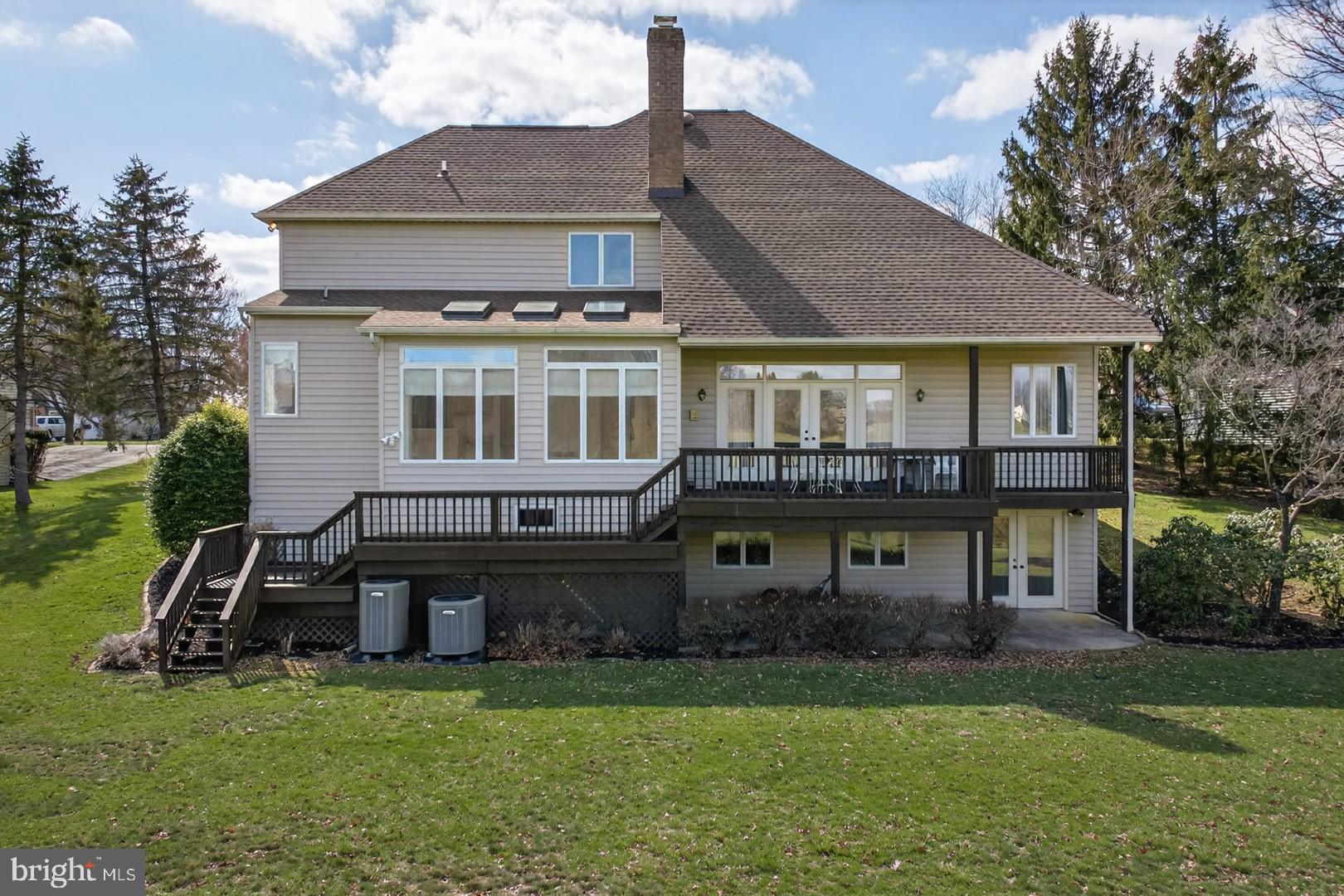 WINDMERE - Residential