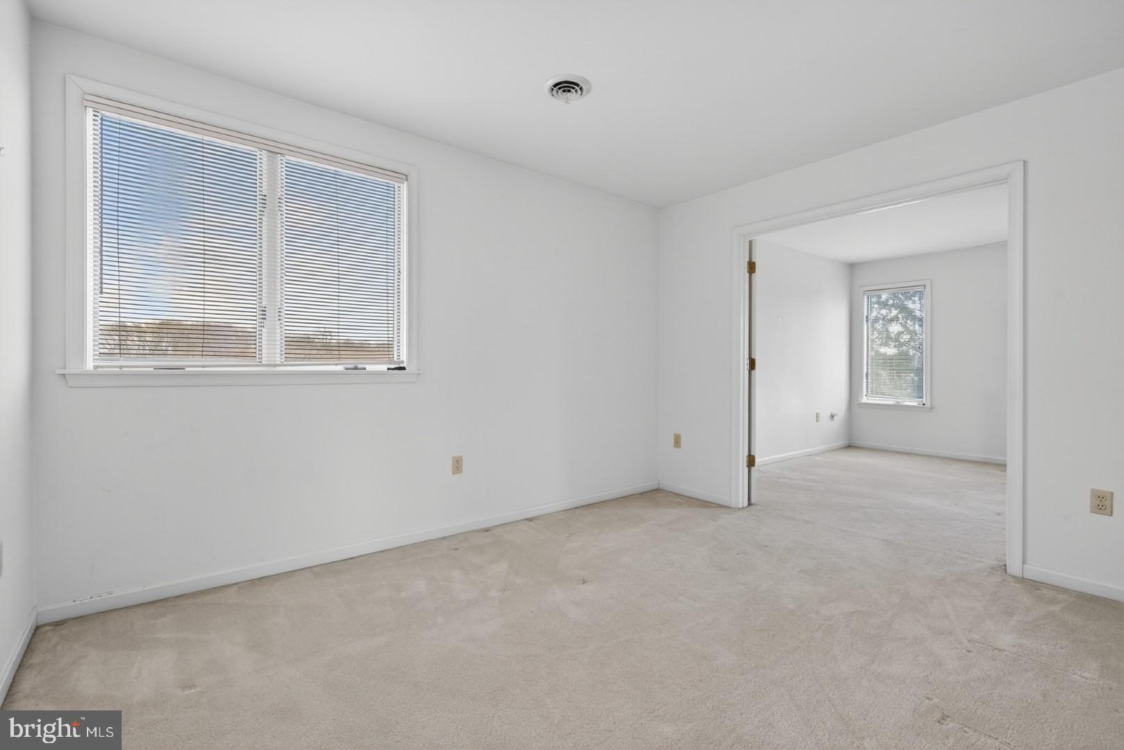 WINDMERE - Residential