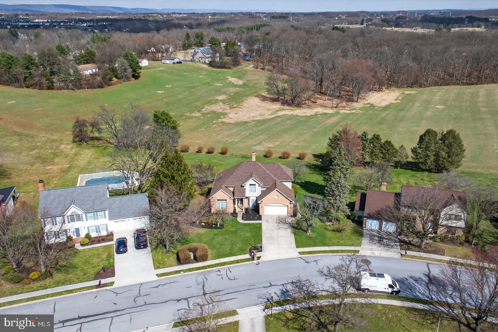 WINDMERE - Residential