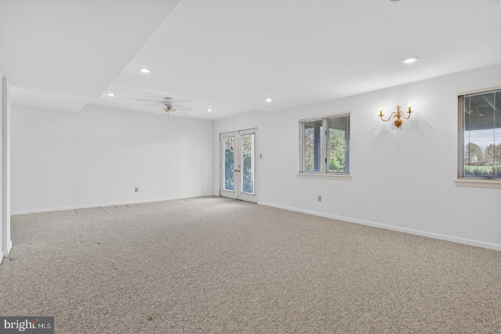 WINDMERE - Residential