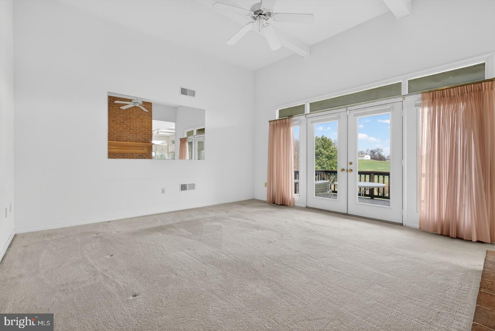 WINDMERE - Residential