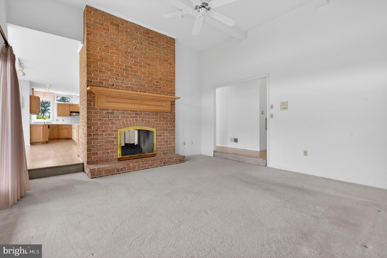 WINDMERE - Residential