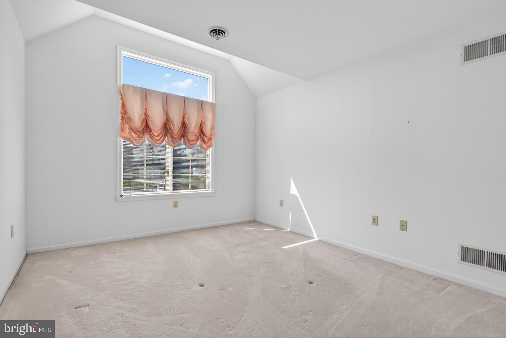 WINDMERE - Residential