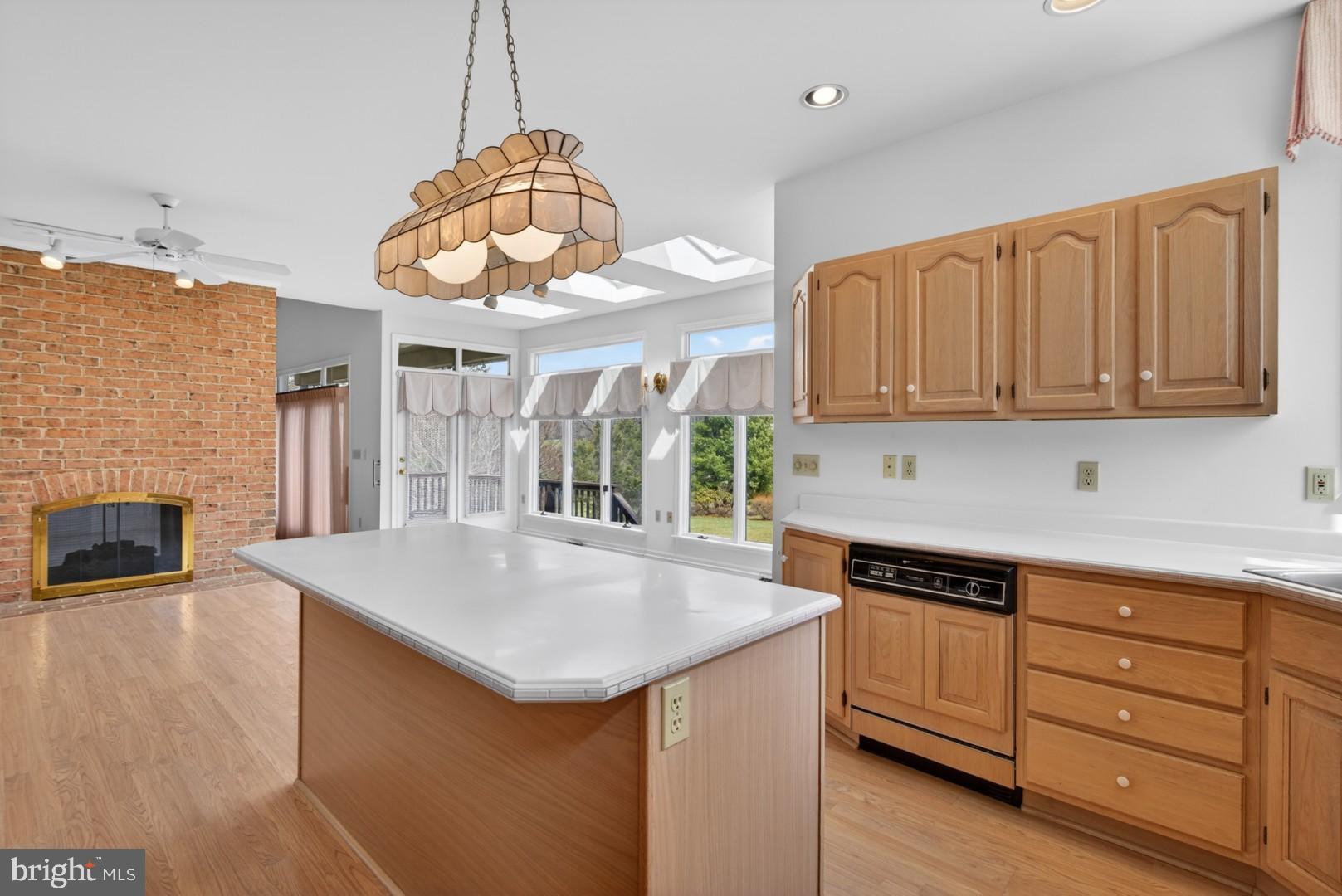 WINDMERE - Residential