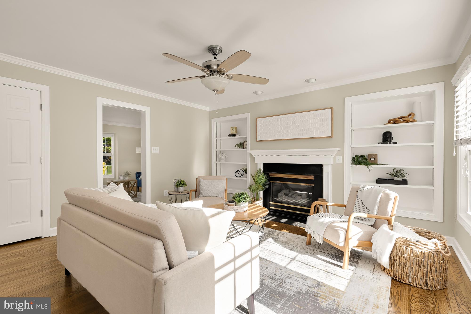 CROSSPOINTE - Residential