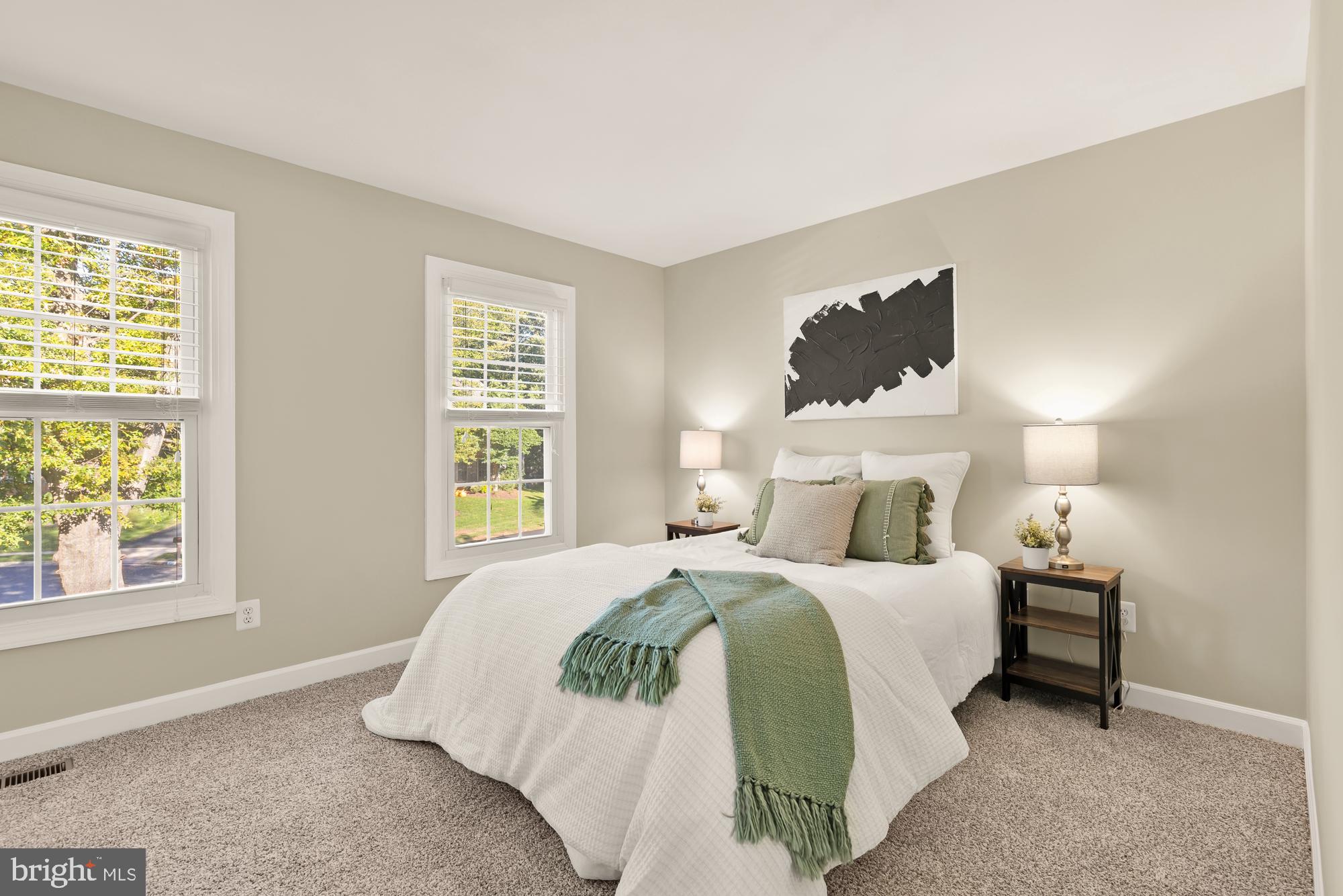 CROSSPOINTE - Residential