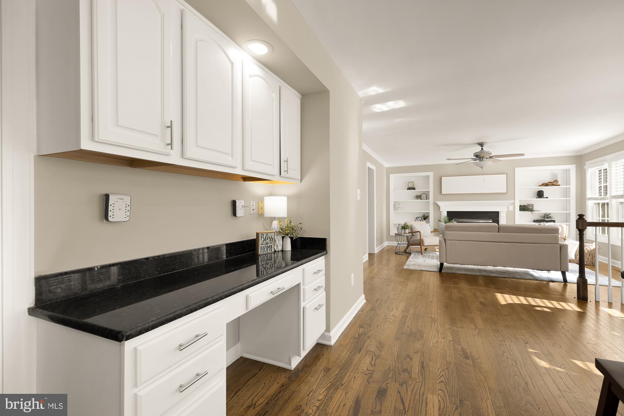 CROSSPOINTE - Residential