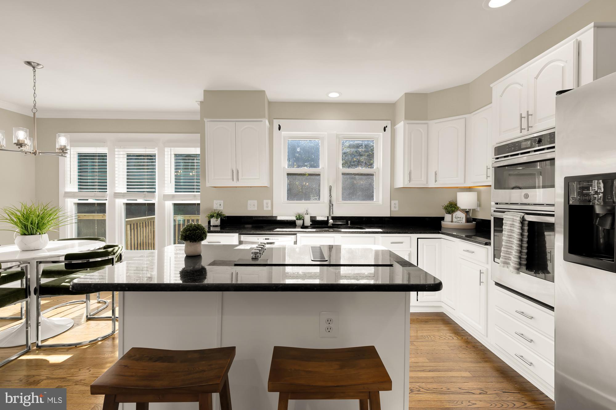 CROSSPOINTE - Residential