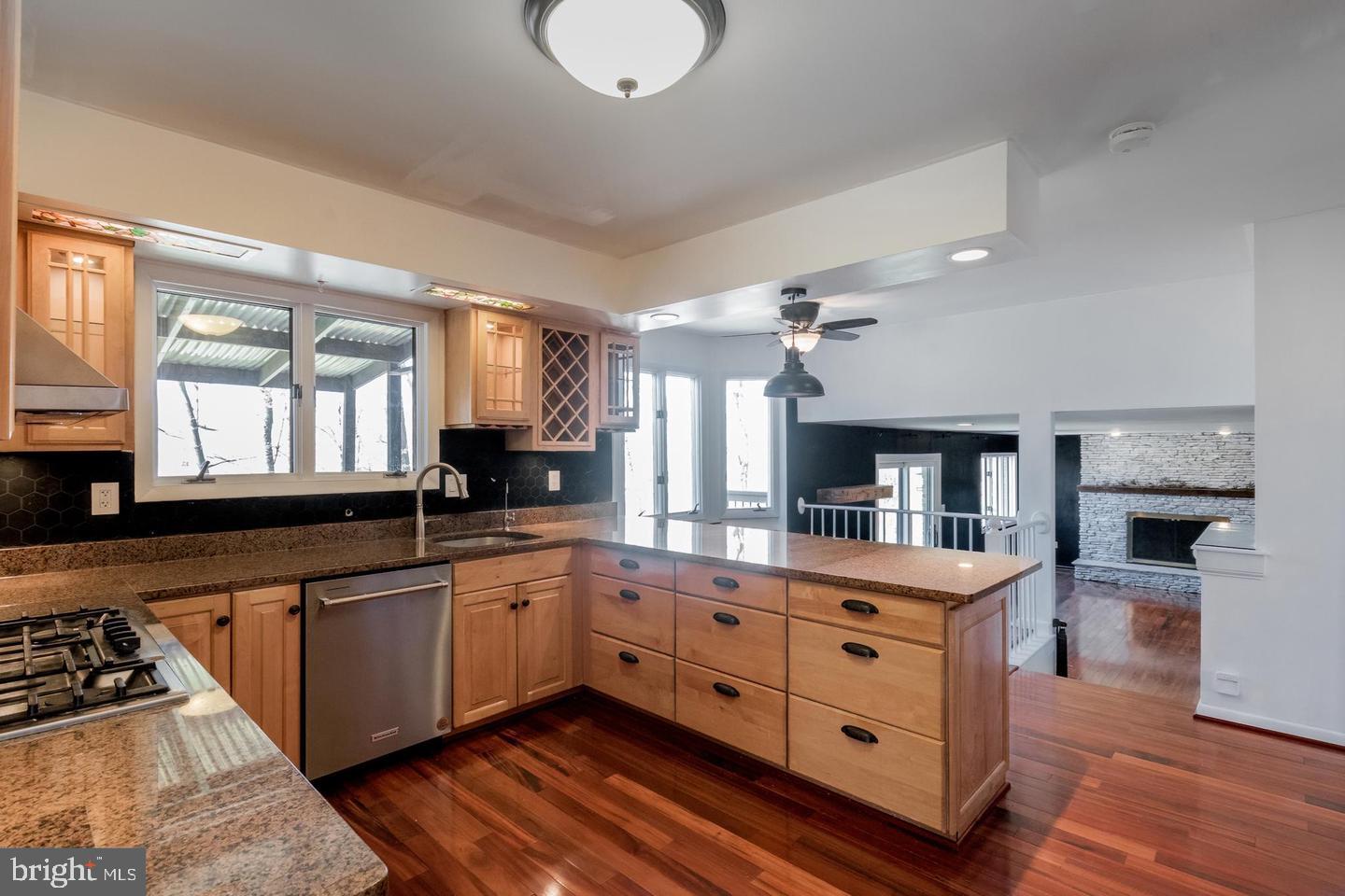 HONEYWOOD - Residential