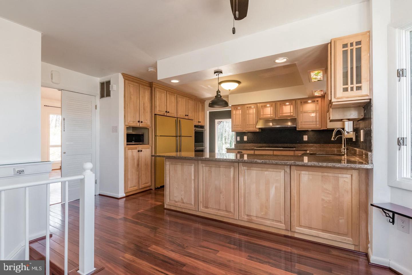 HONEYWOOD - Residential