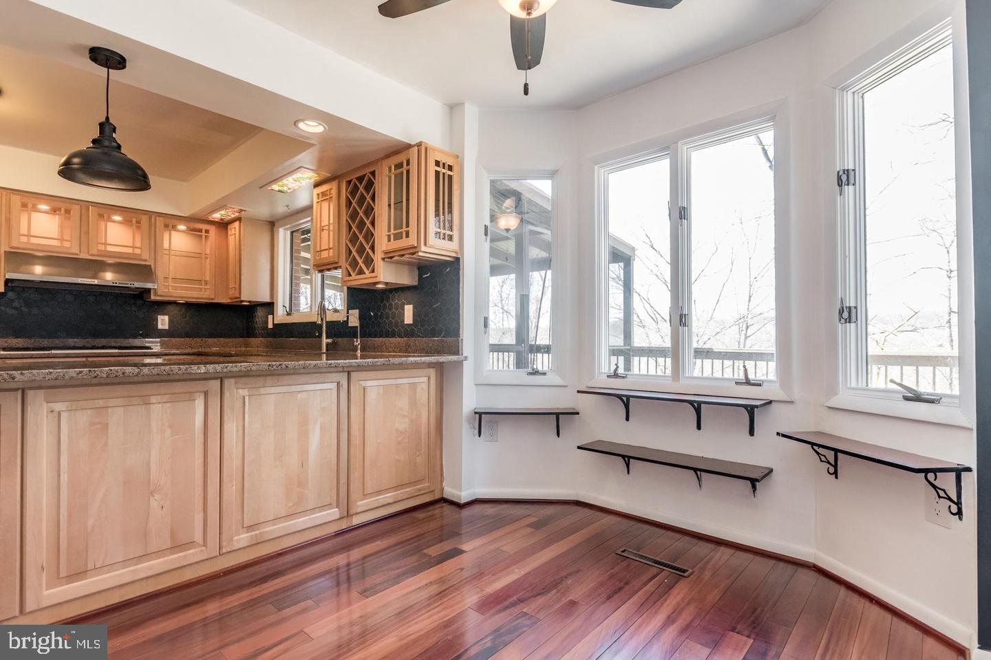 HONEYWOOD - Residential