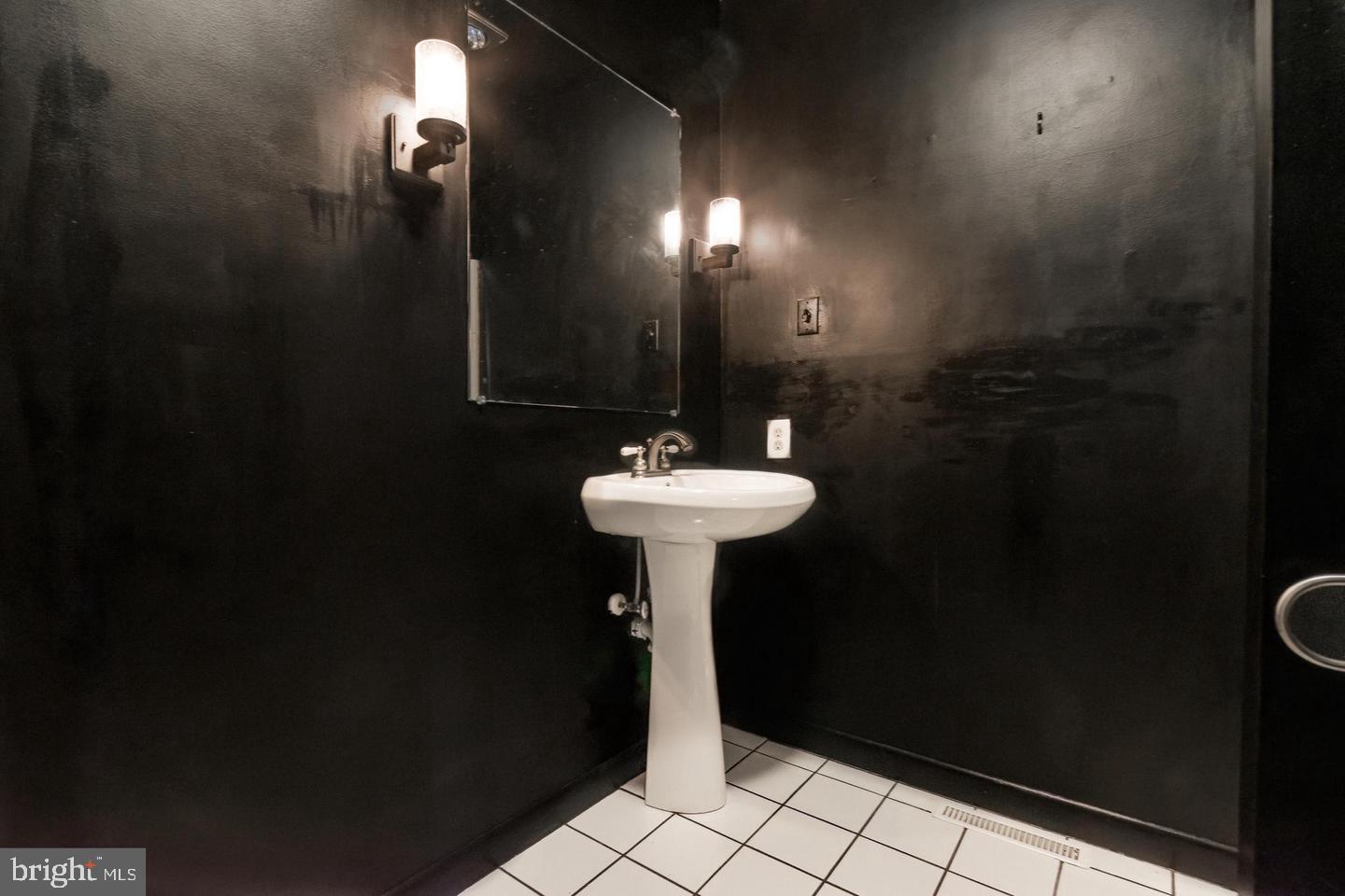 HONEYWOOD - Residential